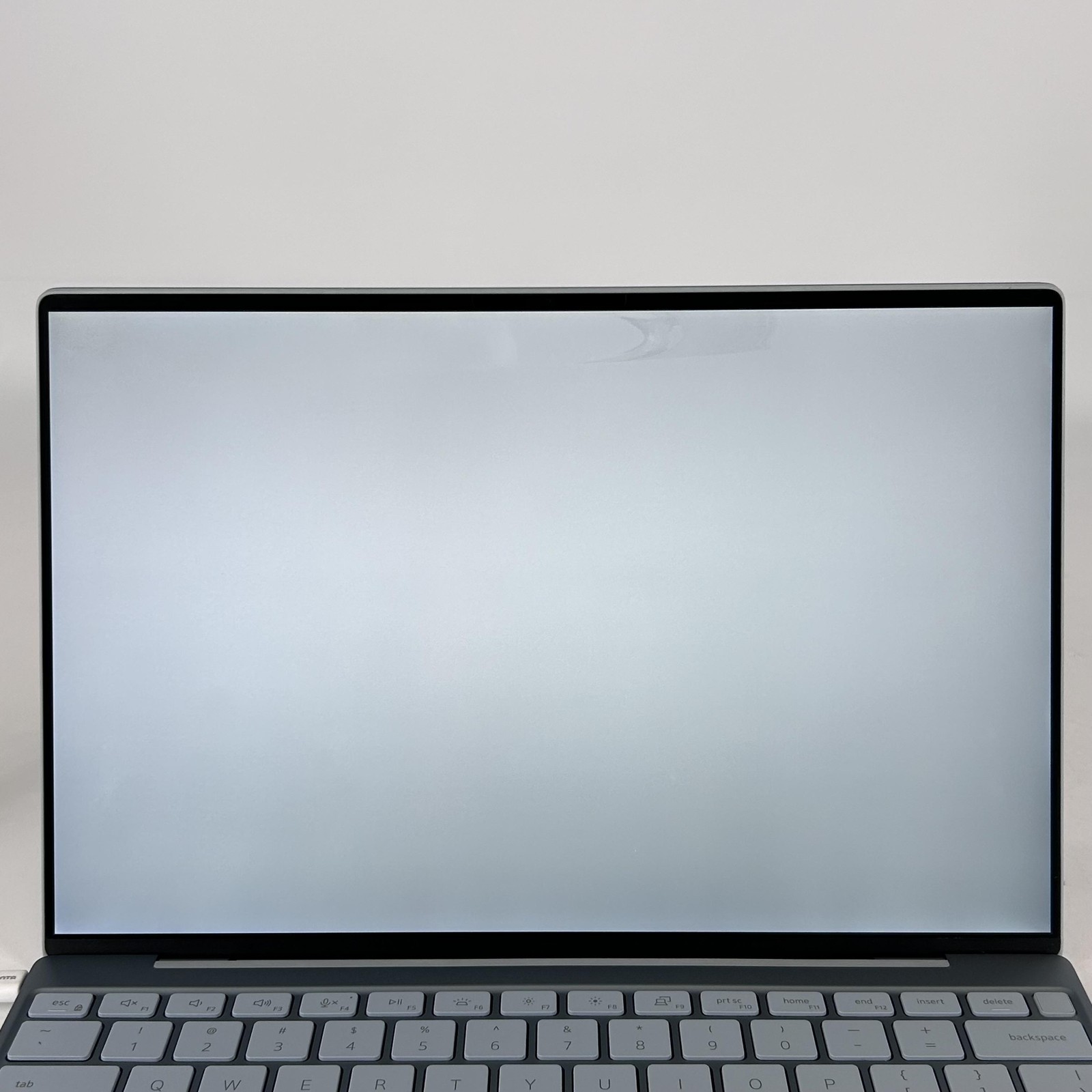 Dell XPS 13 9315 Blue FHD+ 1.0 GHz i5-1230U 8GB RAM 256GB SSD – Bad LCD