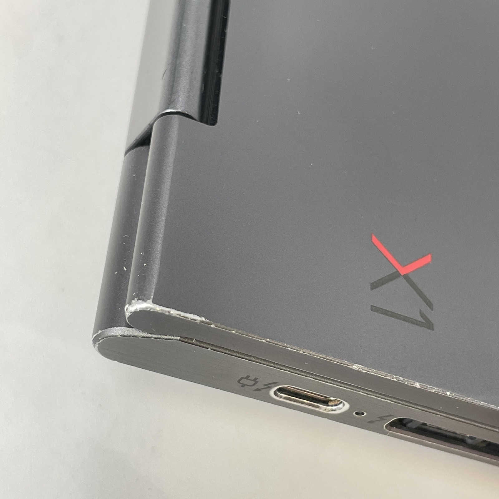Lenovo ThinkPad X1 Yoga Gen 4 14 FHD TOUCH i7-8665U 1.90GHz 16GB 256GB SSD Good