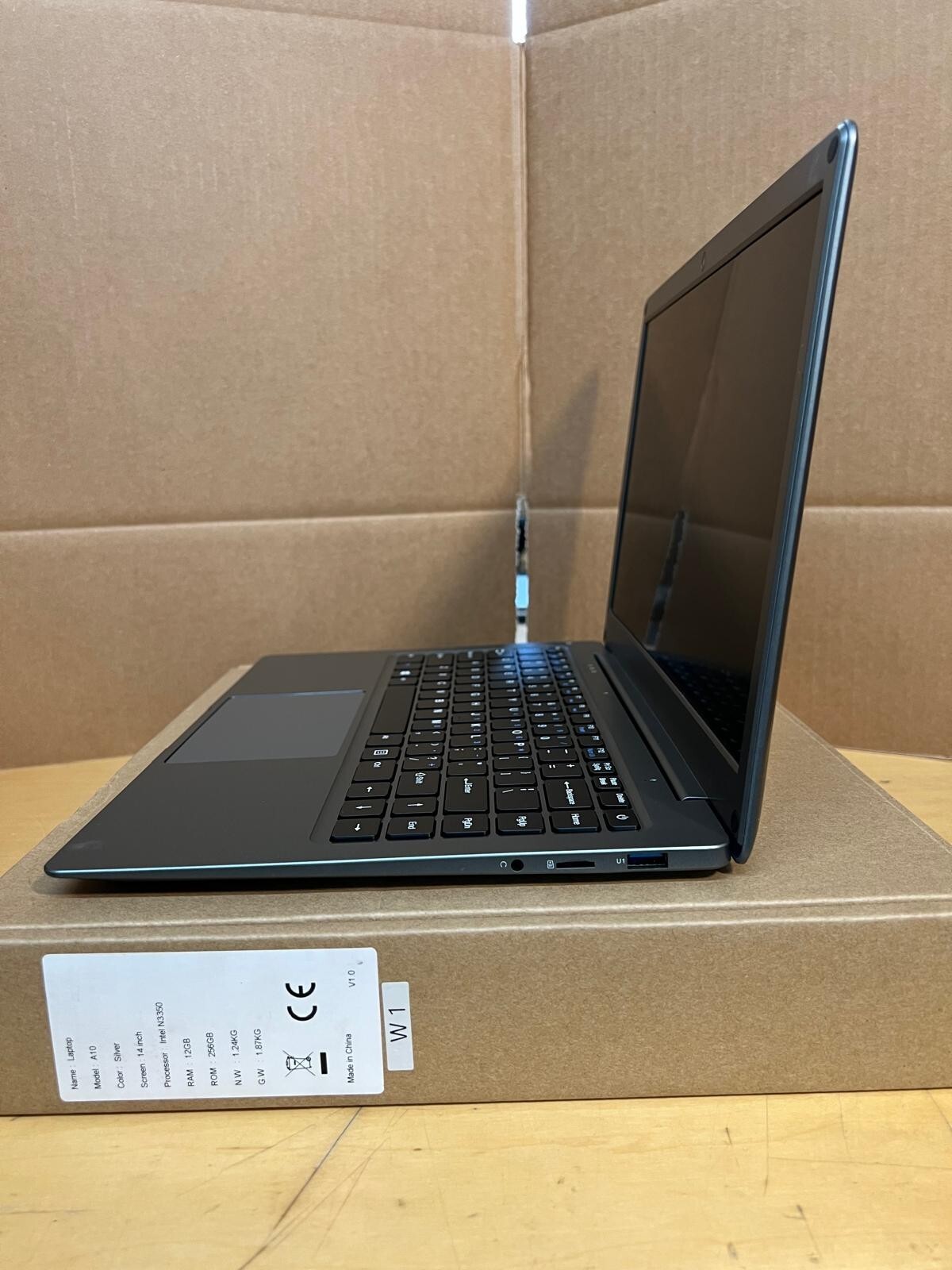 New EZBook S5 Laptop 14″ Inch Display, Intel N3350, 12GB RAM, 256GB SSD