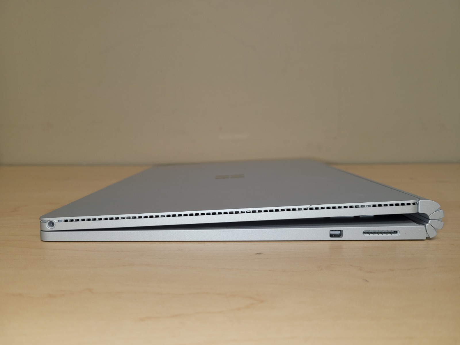 Lot of 2 Microsoft Surface Book 13.5″ Laptop Intel Core i5-6300U 2.40GHz 8GB RAM