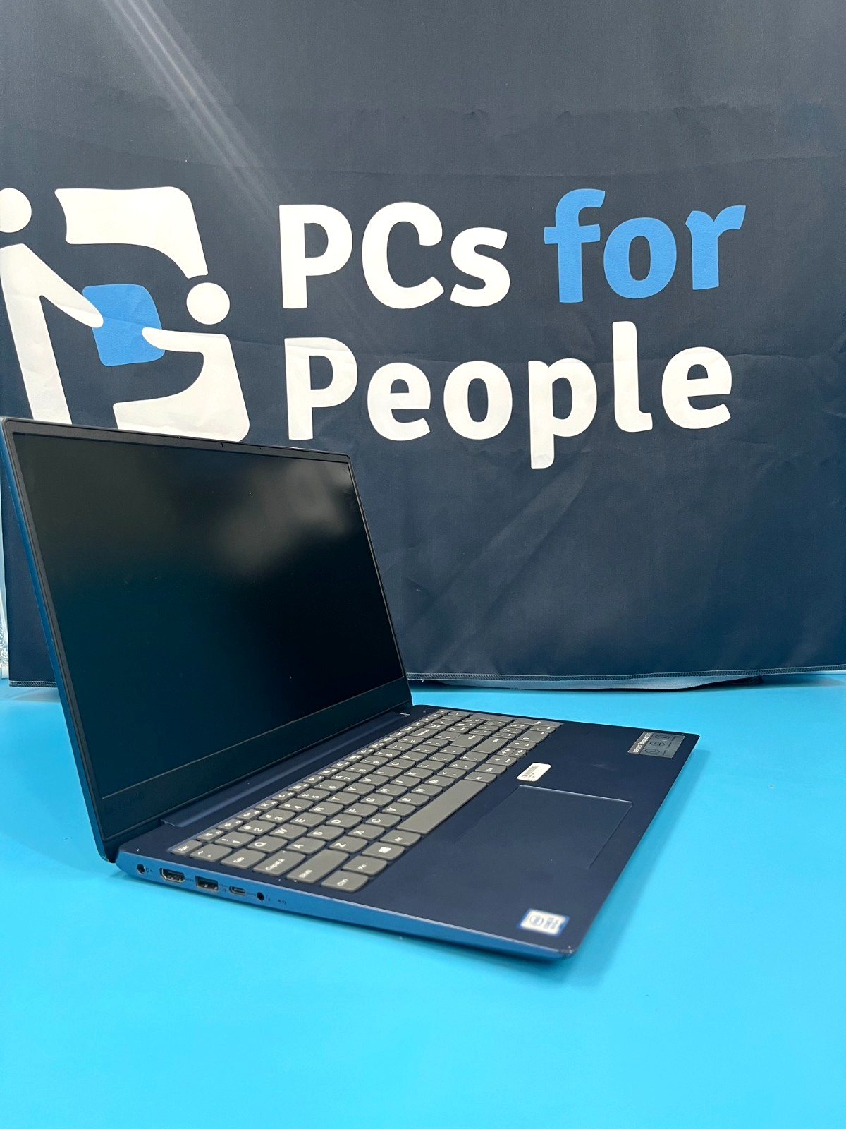 *LENOVO IDEAPAD 330S-15IKB i3-8130U @2.20GHZ 128GB SSD 4GB RAM NO OS FREE SHIP*