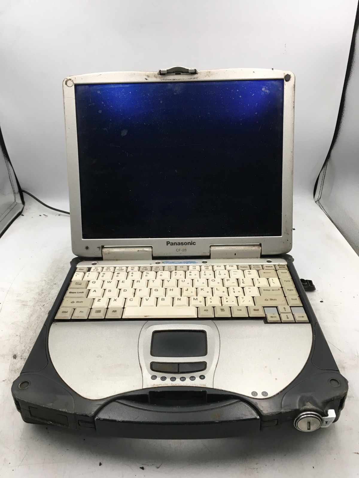 PANASONIC TOUGHBOOK CF-28 – FOR PARTS – Intel Pentium III – 256MB RAM – READ -BB