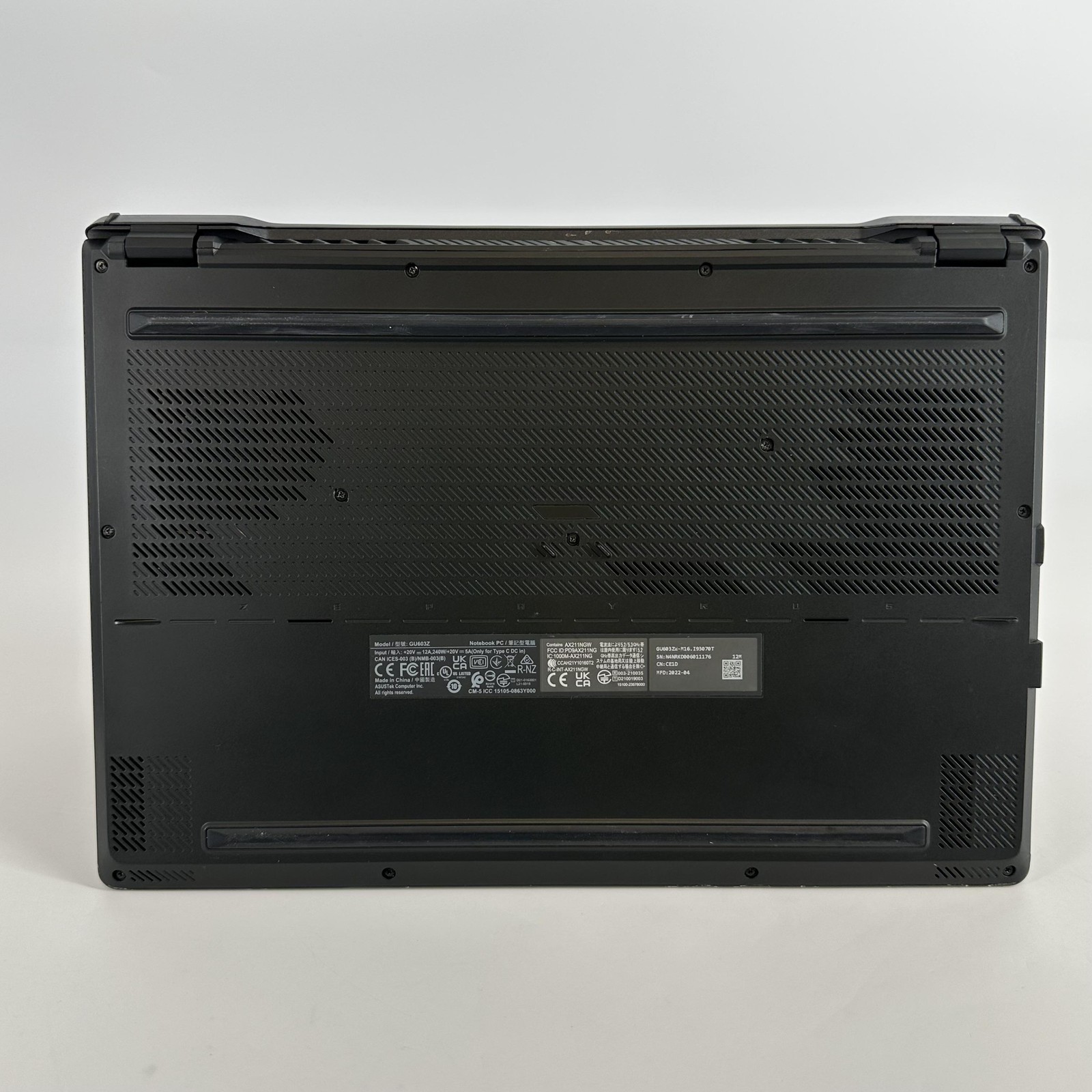 Asus ROG Zephyrus M16 GU603 QHD+ 2.5 GHz i9-12900H 40GB 1TB SSD RTX 3070 Ti