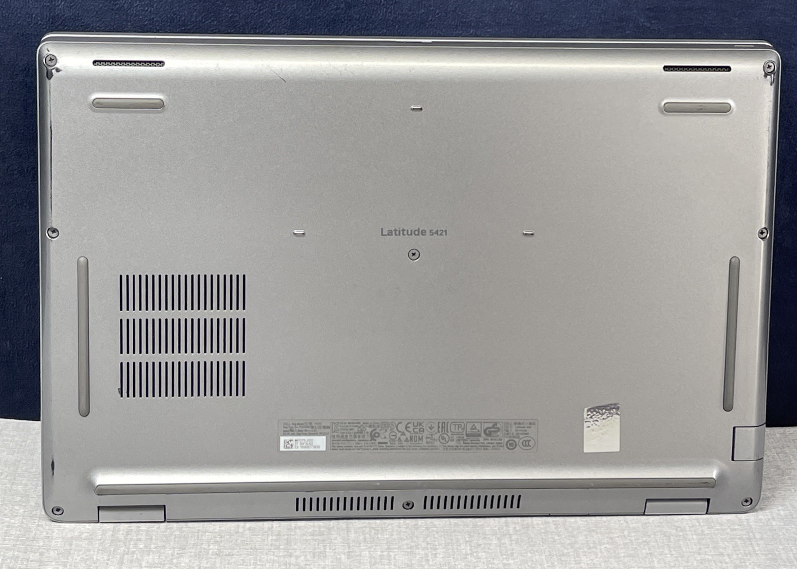 Dell Latitude 5421 Core i5-11500H 2.4 GHz 16GB RAM 256GB SSD
