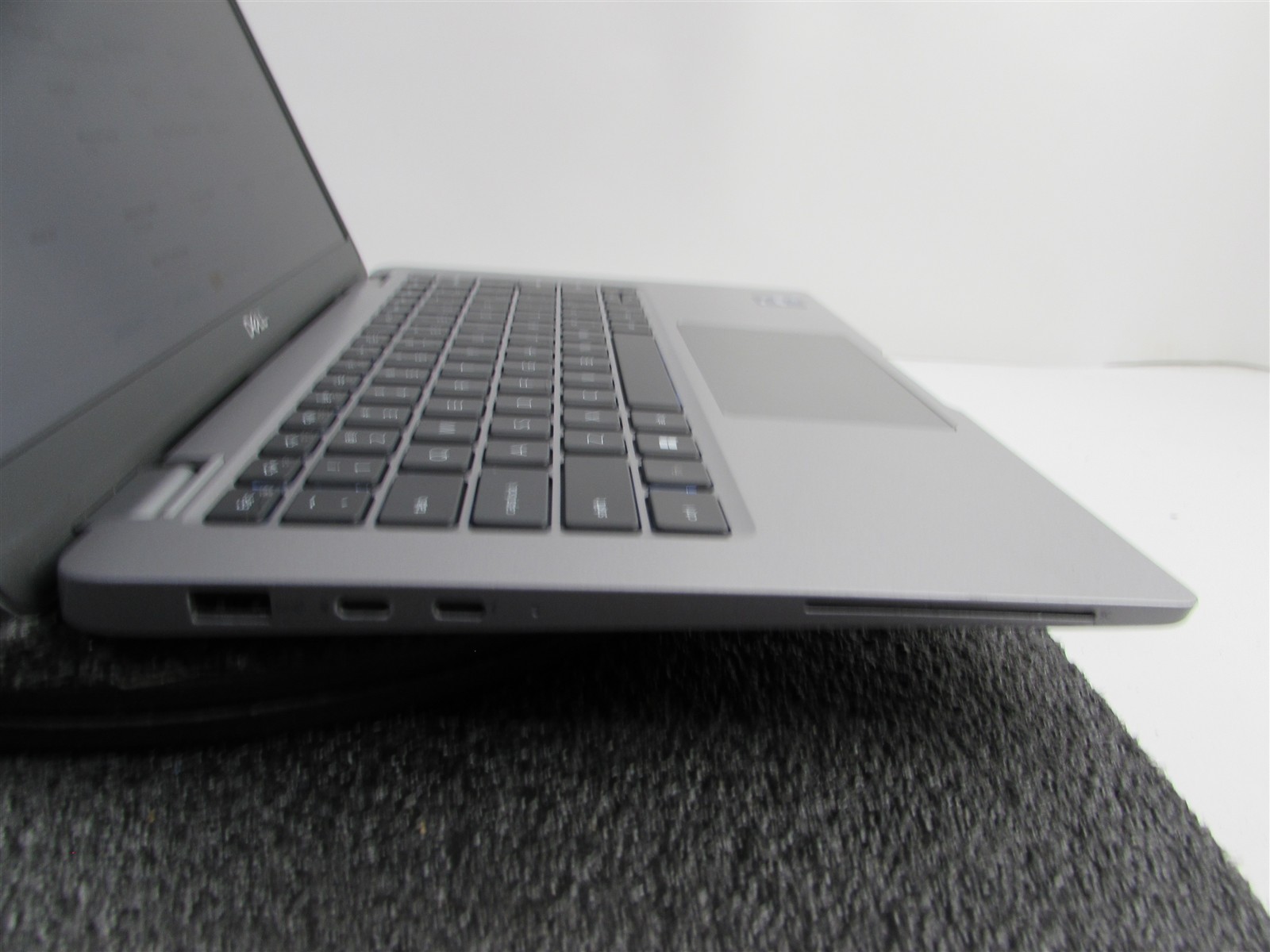 DELL LATITUDE 5340 1920X1080 FHD CORE I5-1345U 512GB SSD 32GB RAM NO O.S