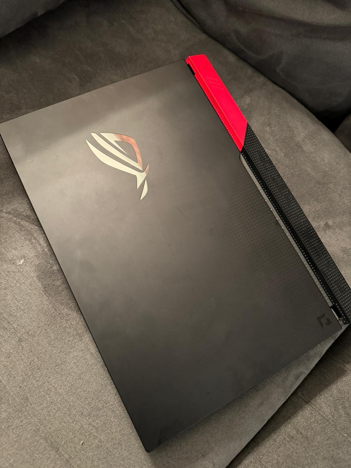 ASUS ROG Strix 15.6″ (1.5TB SSD, AMD Ryzen 9 5000 Series, 4.80GHz, 32GB) Gaming