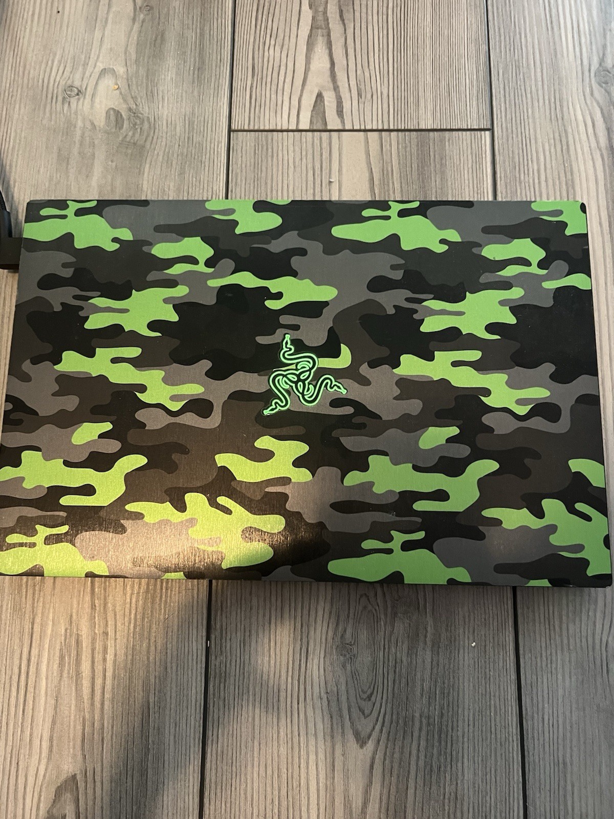 Razer Blade 15.4″ Intel Core i7 16GB RAM SSD NVIDIA RTX 2070 THX Audio Win11