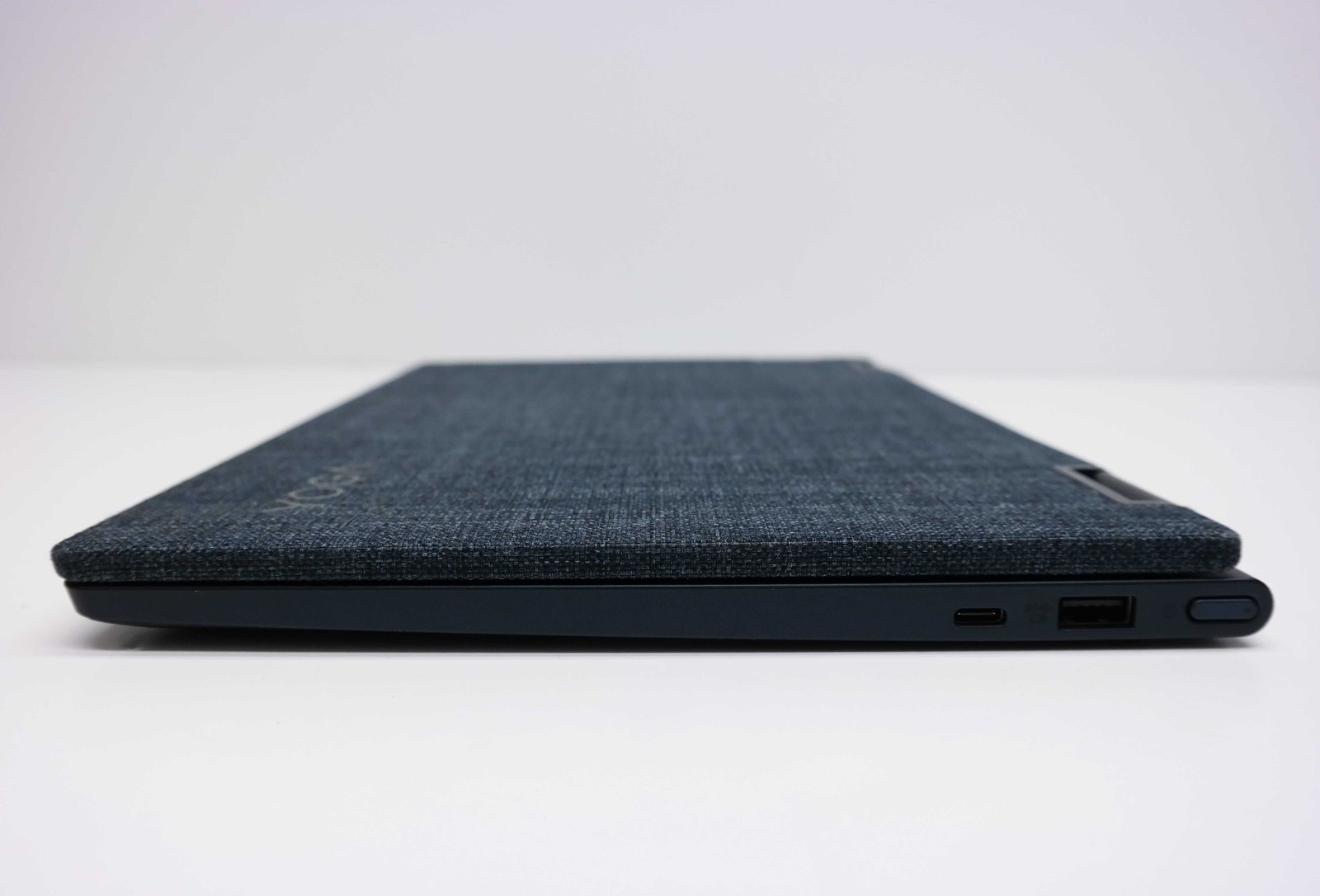 Lenovo Yoga 6 13ARE05 13.3″ AMD Ryzen 5 Pro 4650U 8GB 256GB