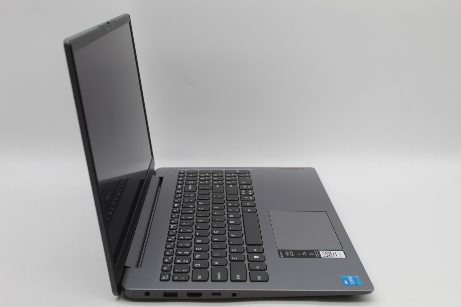 Lenovo IdeaPad 3 15.6″ Intel i3-1215U 1.20GHz 8GB 512GB 82RK01AEUS PC1744434