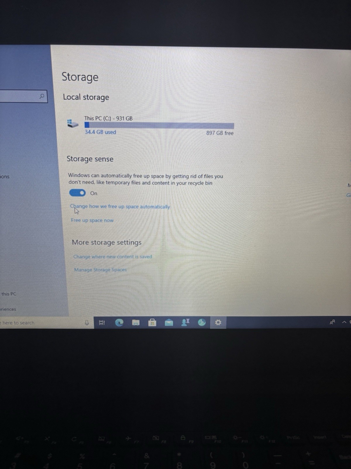 Intel Core i3 Processor Windows 10 Notebook/Laptop 931GB Hard Drive Black