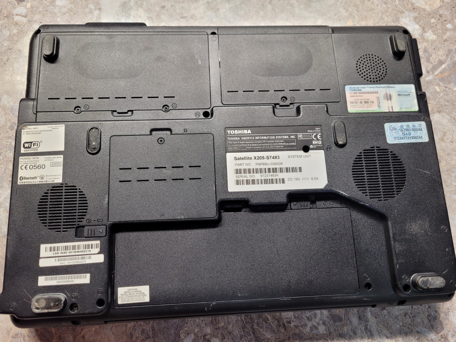 Toshiba Satellite X205 ‘Baby Qosmio’ 1.66ghz 2gb 1tb 8700m GT Retro Gaming Win V