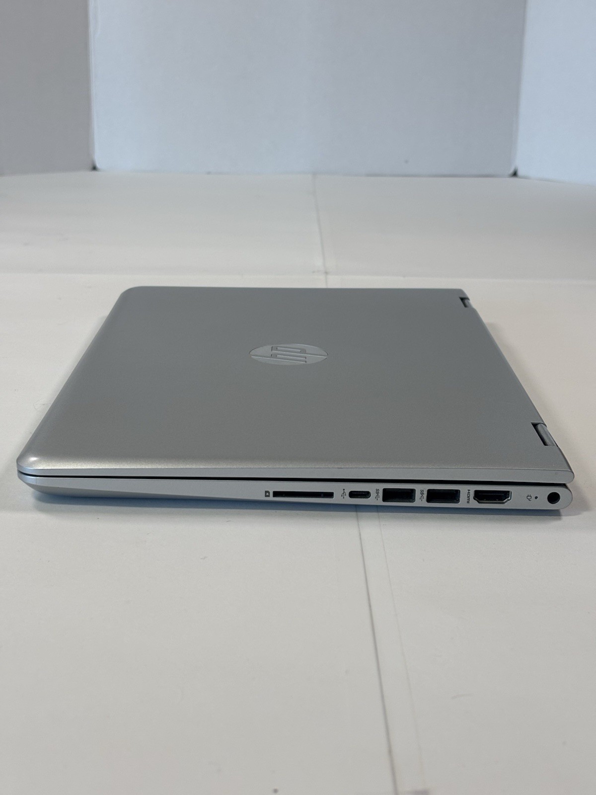 HP Pavilion x360 m Convertible Laptop Model #: 14m-ba013dx w/charger & case