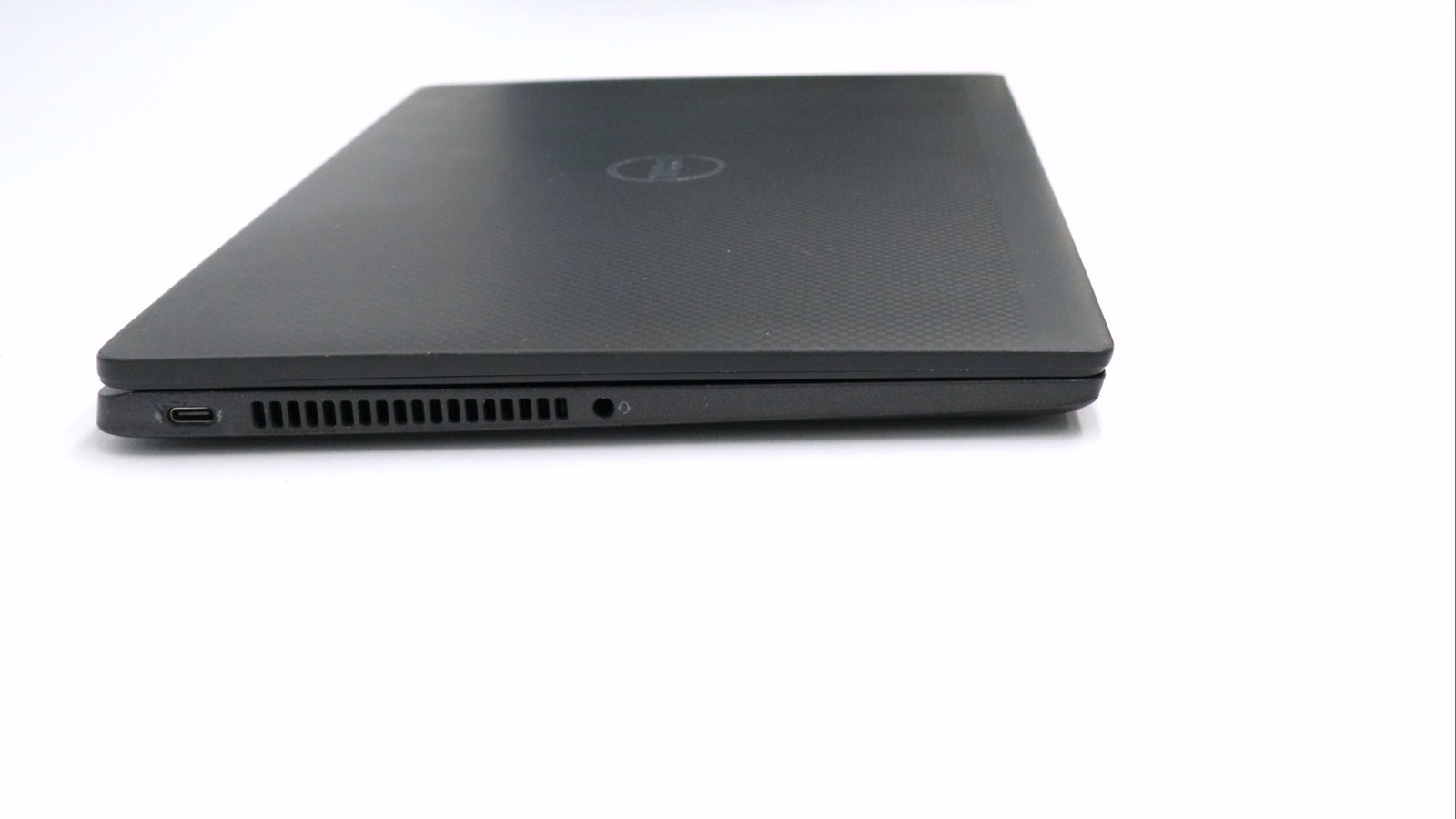 Dell Latitude 7330 13″ i7-1265u 16GB 512GB – Fair READ DESC