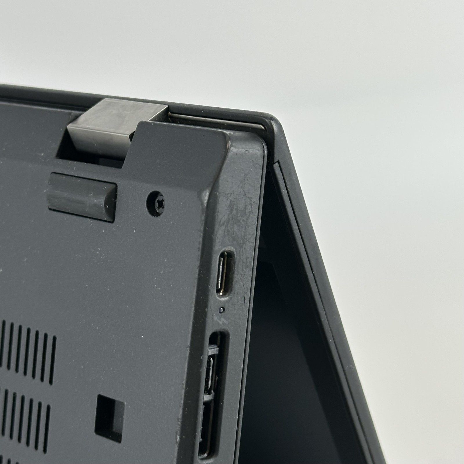 Lenovo ThinkPad T15 Gen 1 FHD i5-10210U 1.60GHz 8GB 256GB SSD Good