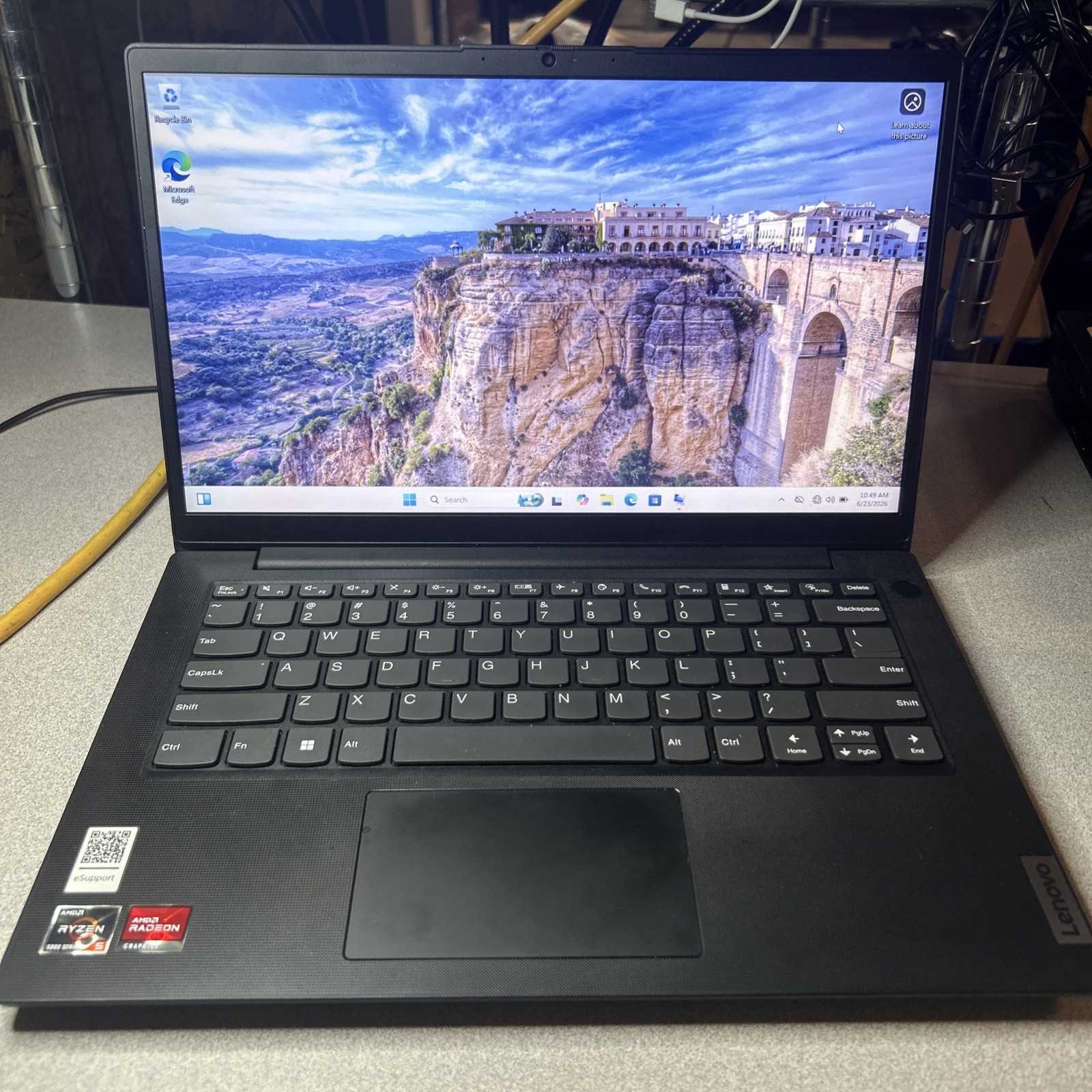 Lenovo V14 G3 ABA AMD Ryzen 5 5625U with Radeon Graphics|256GB 8GB W11pro|