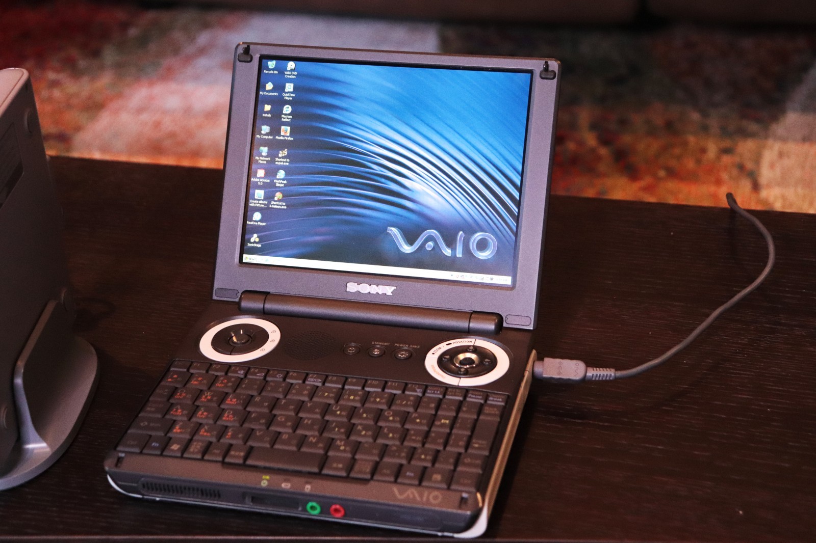 UMPC Collection: Sony U101/P, U70/P,UX280 (bad video),Fujitsu P1610 + acc/parts