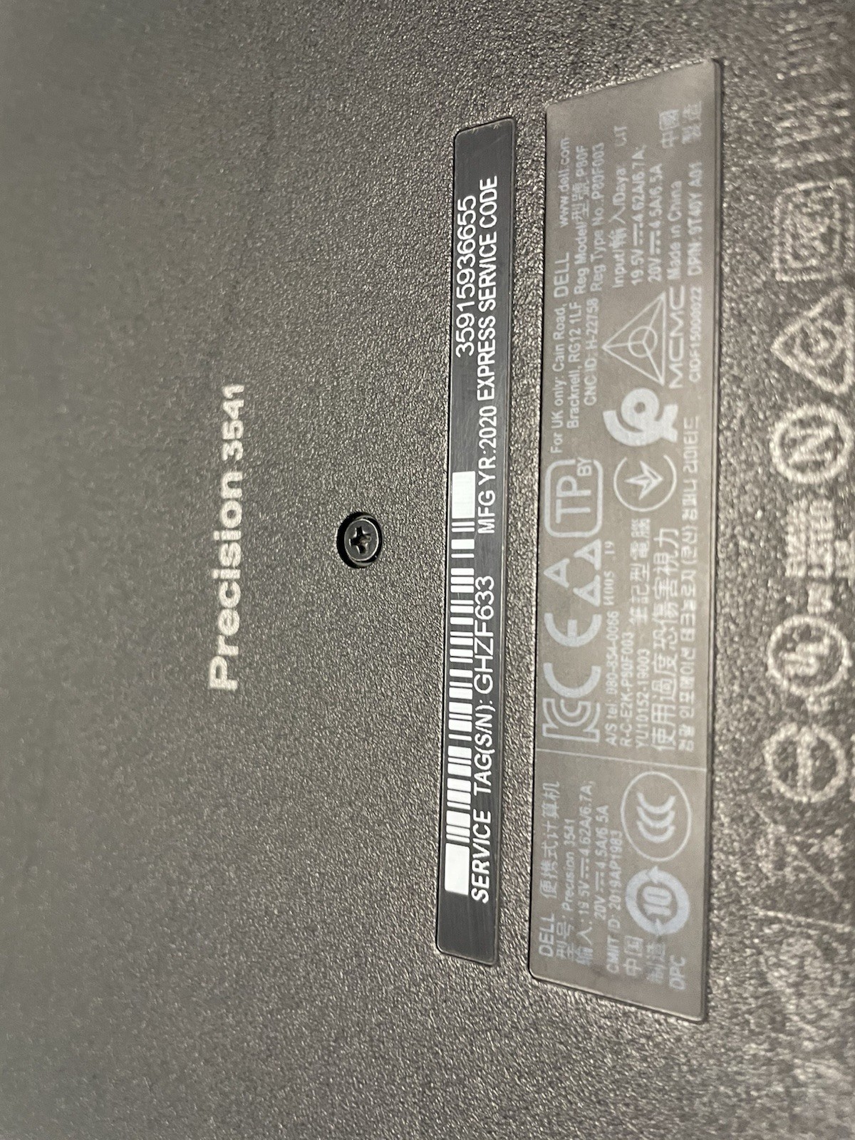 Dell Precision 3541 Mobile Workstation Intel(R) Core(TM)i7-9850H CPU @2.6 GHz 41