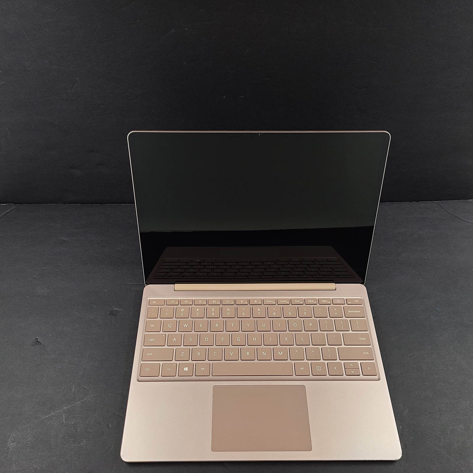 Surface Laptop Go 1943 – 12.4″ – i5-1035G1 CPU @ 1.00 GHz – 128GB SSD – 8GB RAM