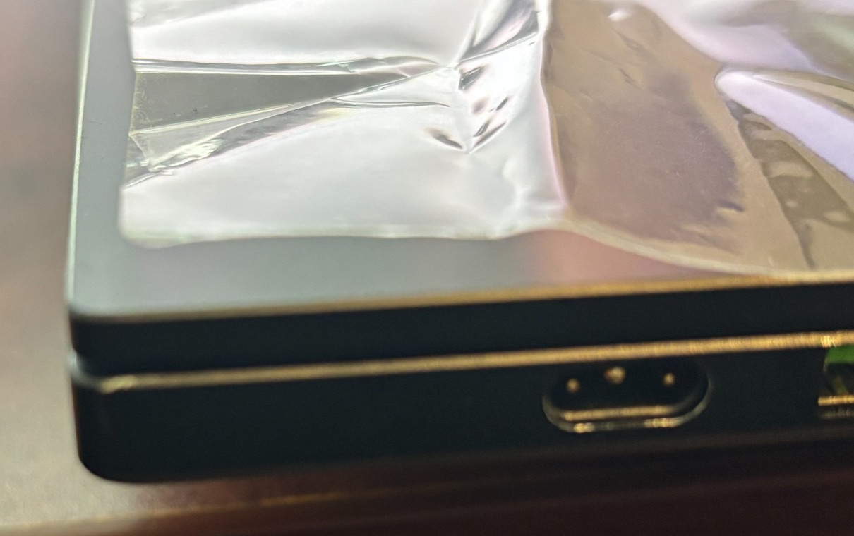 2025 Razer Blade 16:Ryzen AI 9 365-RTX 5070Ti-1TB NVMe-32GB(RZ09-05287EN3)-READ!
