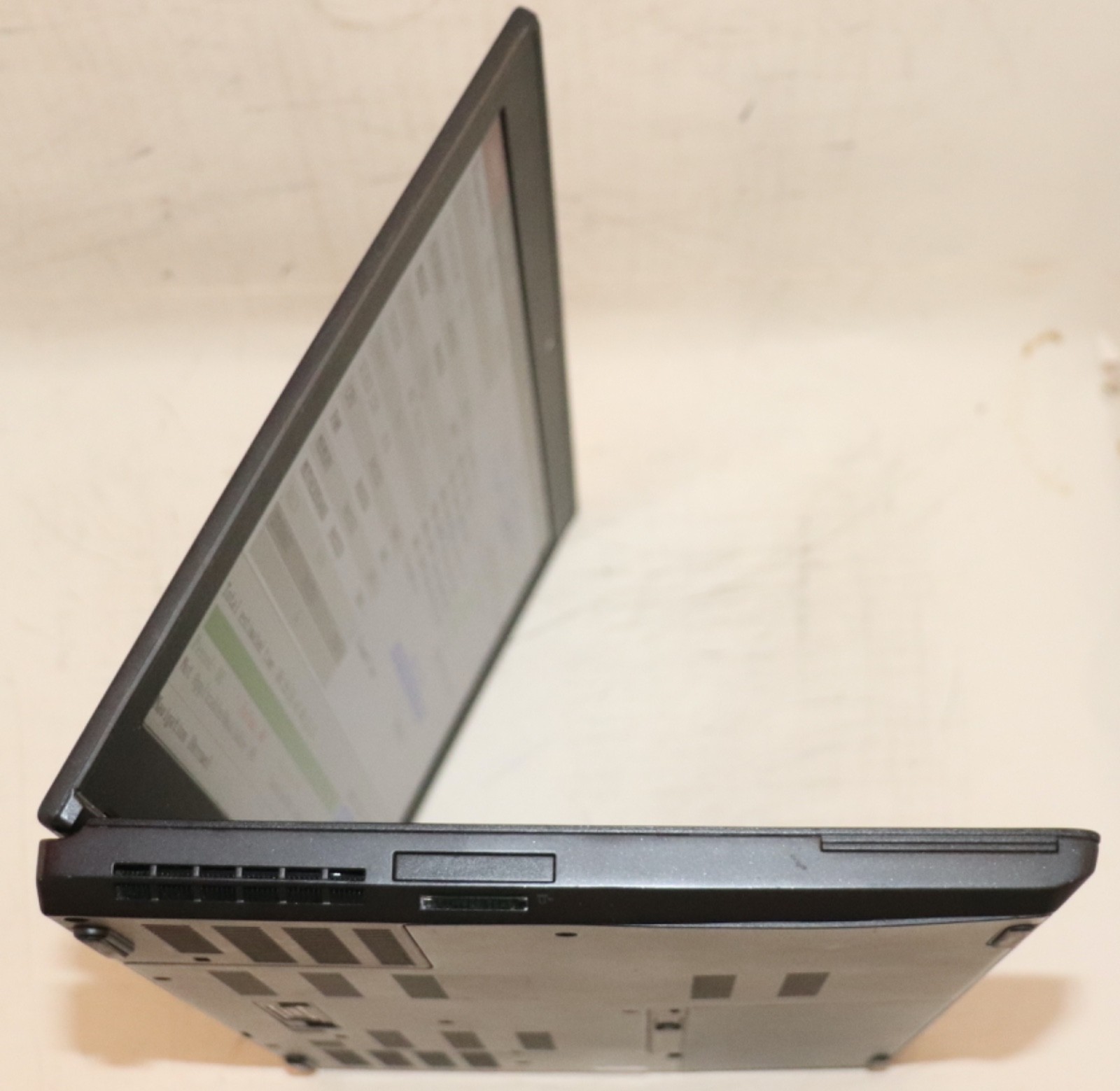 Lenovo ThinkPad P50|Intel Xeon @2.80 GHz|32GB RAM|256GB SSD|WIN10.Prof|NVIDIA