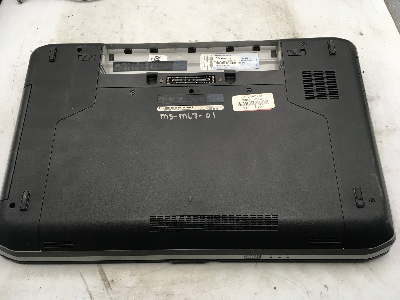 DELL LATITUDE E5530 – FOR PARTS/NO POWER – INTEL I3 5TH GEN – 4GB RAM – READ -BB