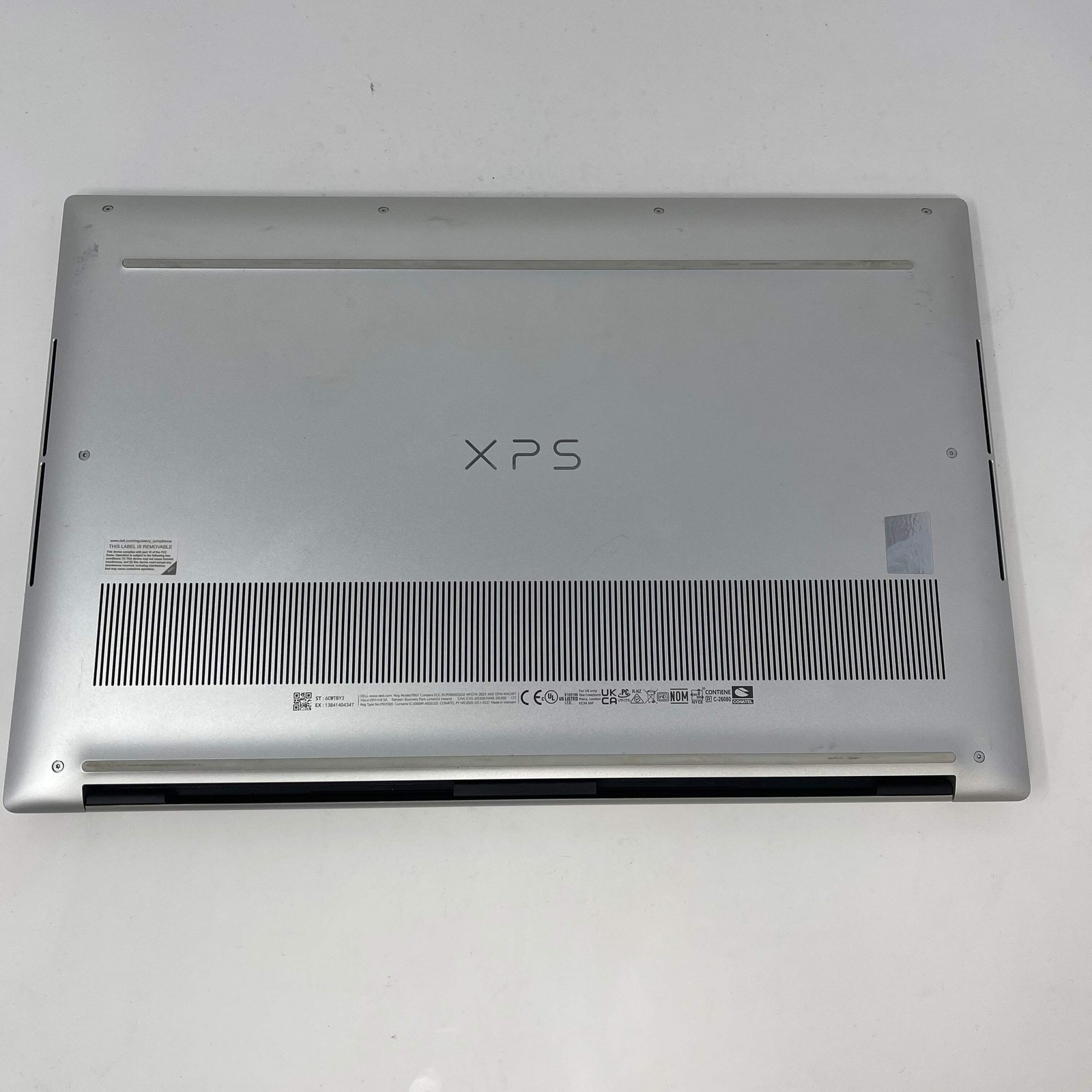 Dell 15 9530 15.6″ i7-13700H 2.4GHz 16GB RAM 512GB SSD
