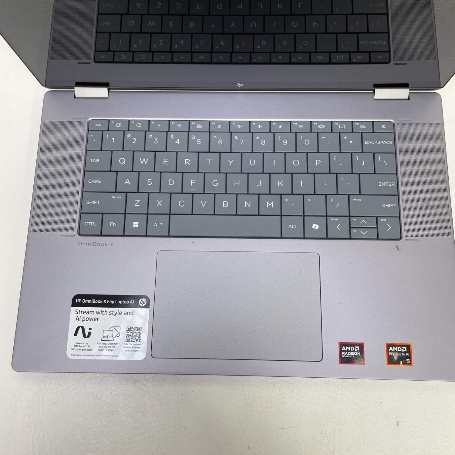HP OmniBook X Flip 16-AR0013DX 16 AMD Ryzen AI 5 340 2.0GHz 16GB RAM 512GB SSD
