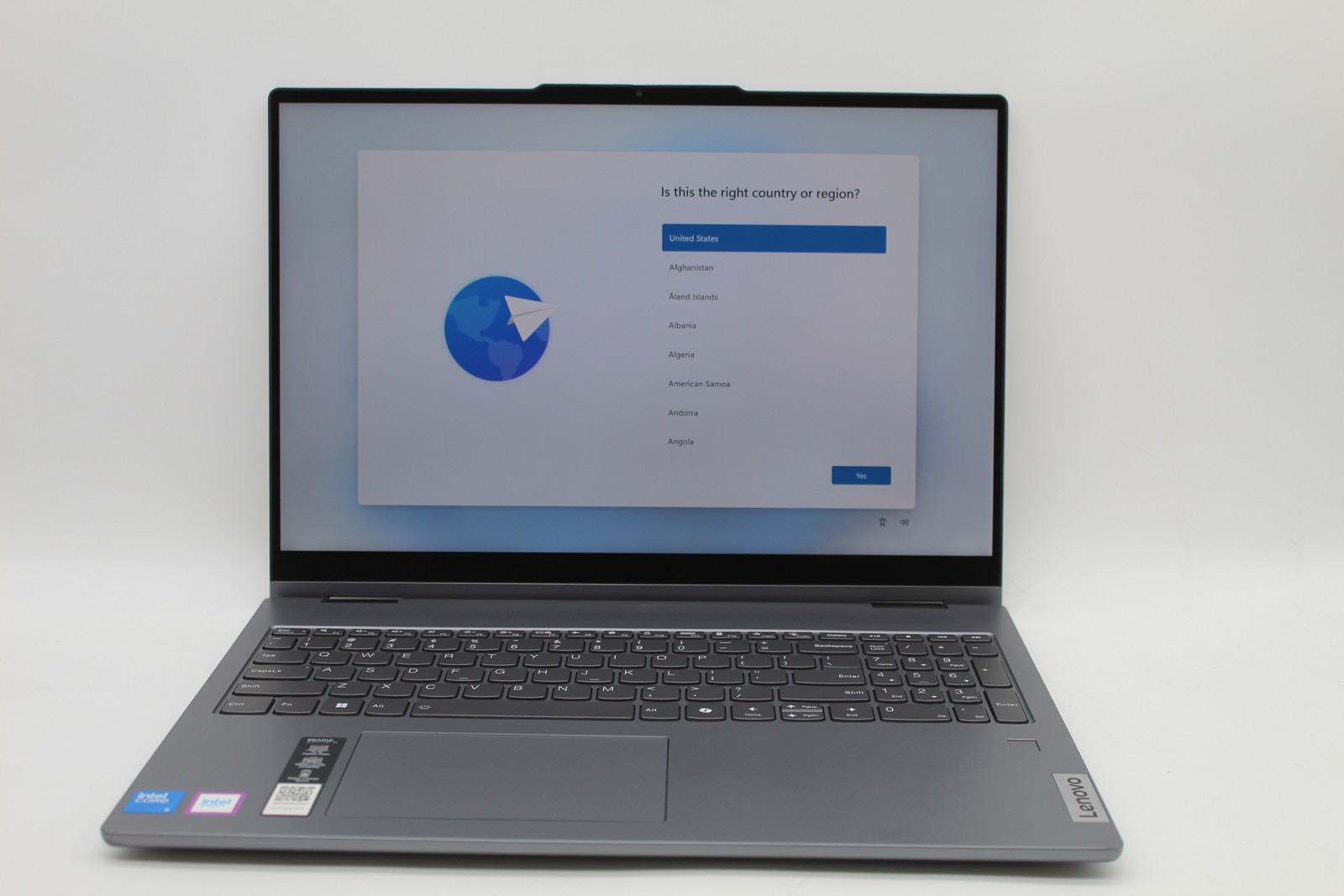 Lenovo IdeaPad 5 16″ Touch Intel Core 5 120U 1.4GHz 16GB 512GB SSD PC1744668
