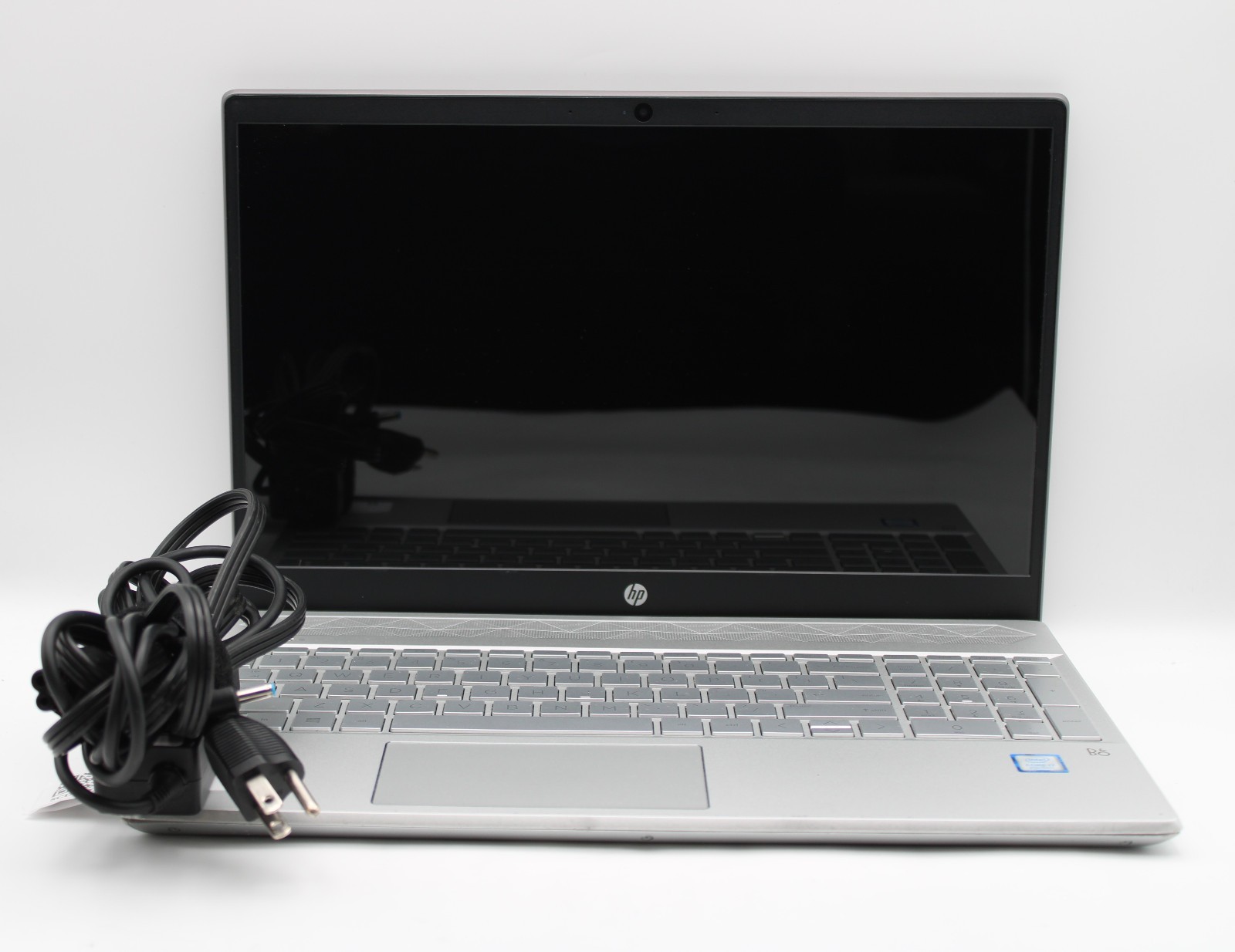 HP Pavilion 15-cs0064st i7-8550U @ 1.8 GHz 16GB RAM 500GB SSD W11H