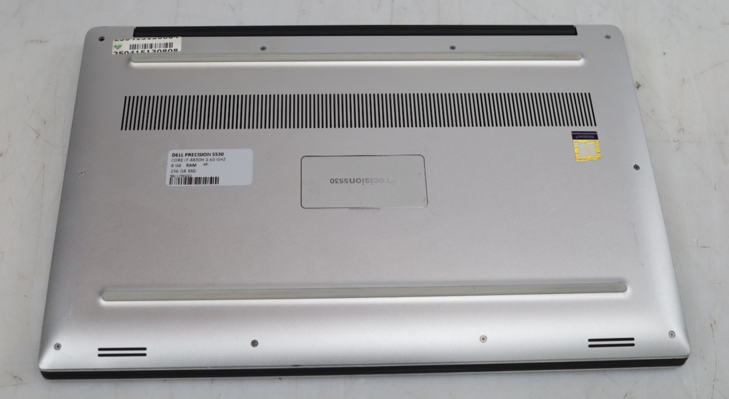 Dell Precision 5530 15.6″ Intel Xeon E-2176M 16GB 512GB Quadro 1000 No COA OS