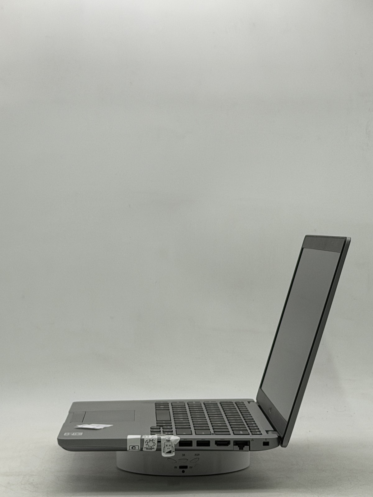 Dell Latitude 5410 14″ 16GB 256GB i7-10810U NO OS Read