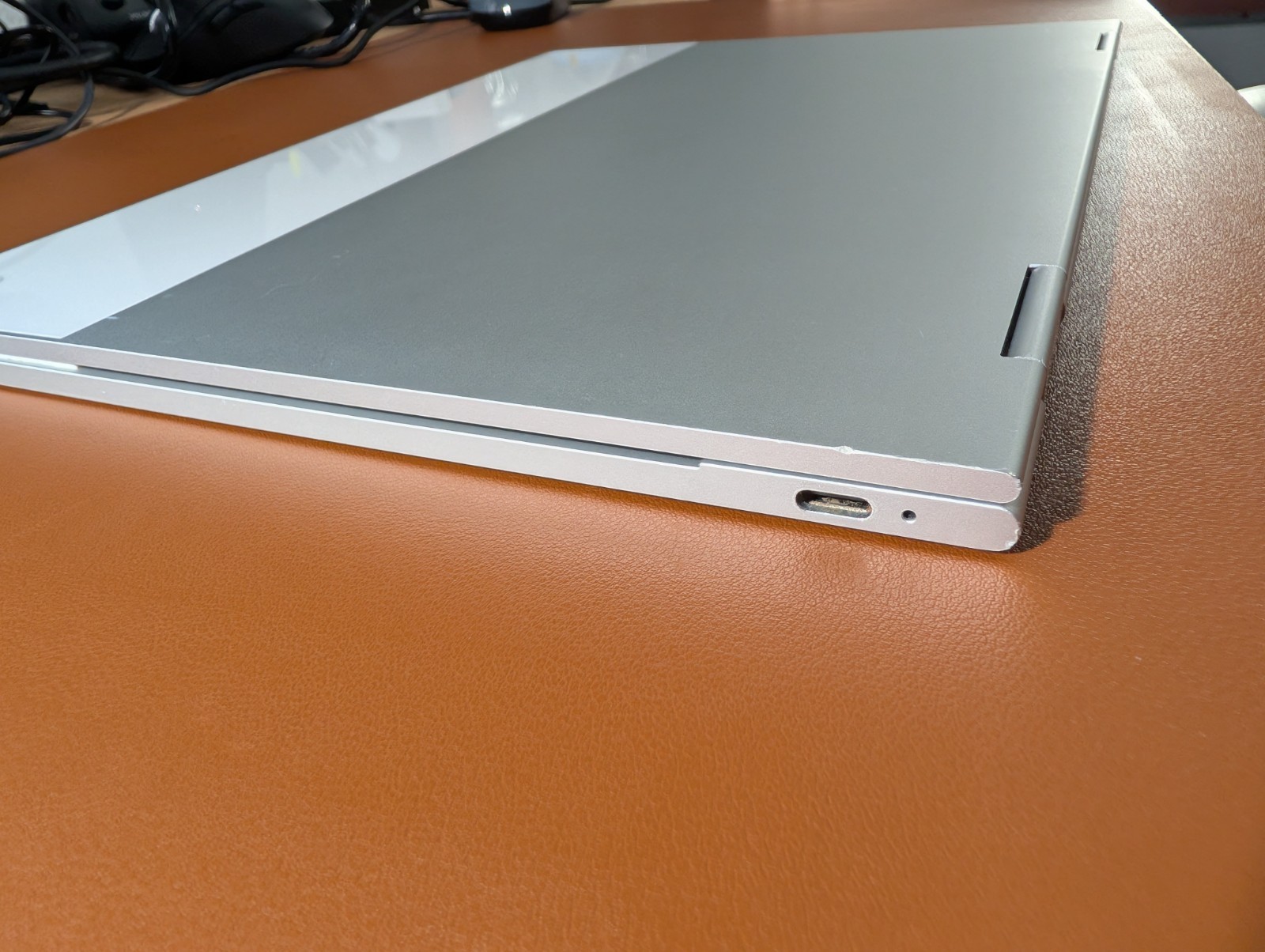 Google Pixelbook C0A Chromebook 12.3″ TouchScreen i7-7Y75 16GB RAM 512GB SSD