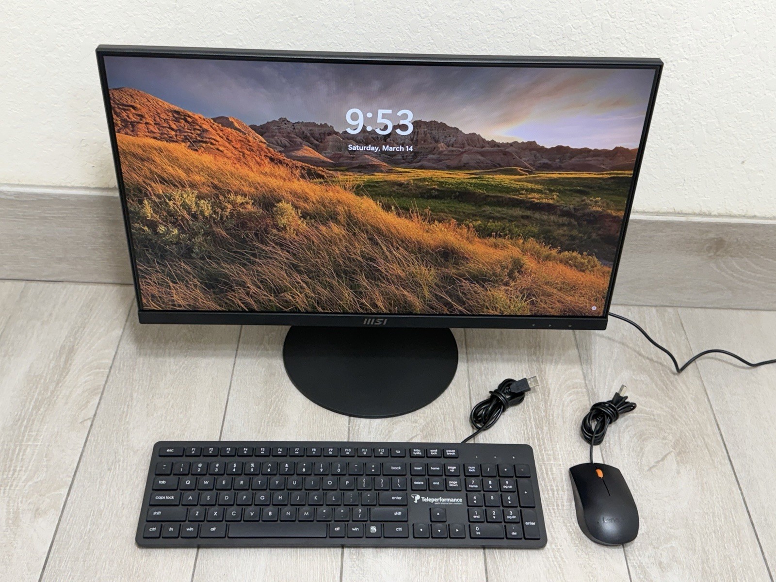 MSI MS-AE04 PRO AP241Z 24″ All-in-One Desktop Ryzen 5 5600G 500GB NVMe 8GB RAM