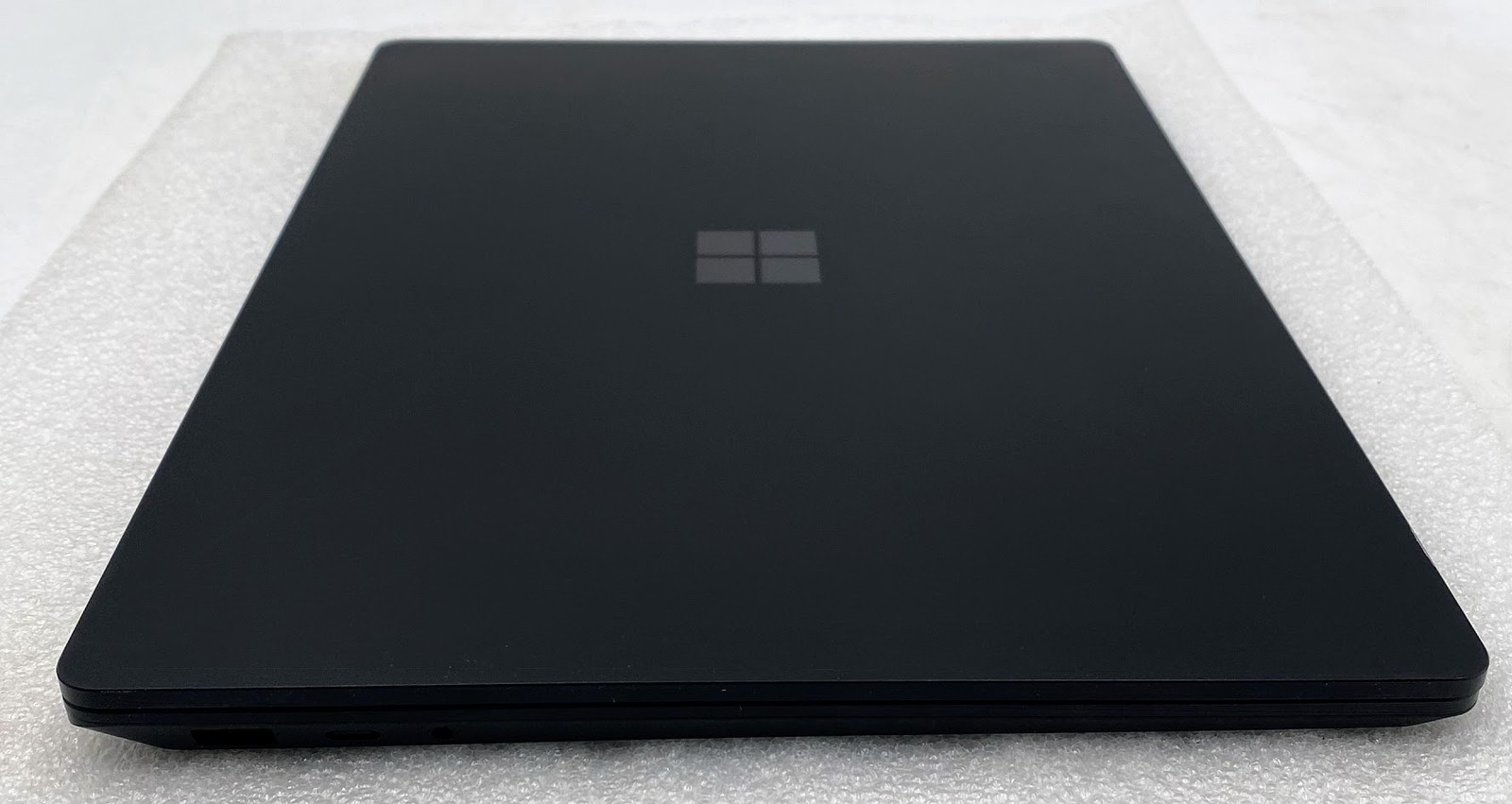 Microsoft Surface Laptop 5- 256GB SSD, 16GB DDR5 RAM, i7-1265U CPU, Win 11 Pro