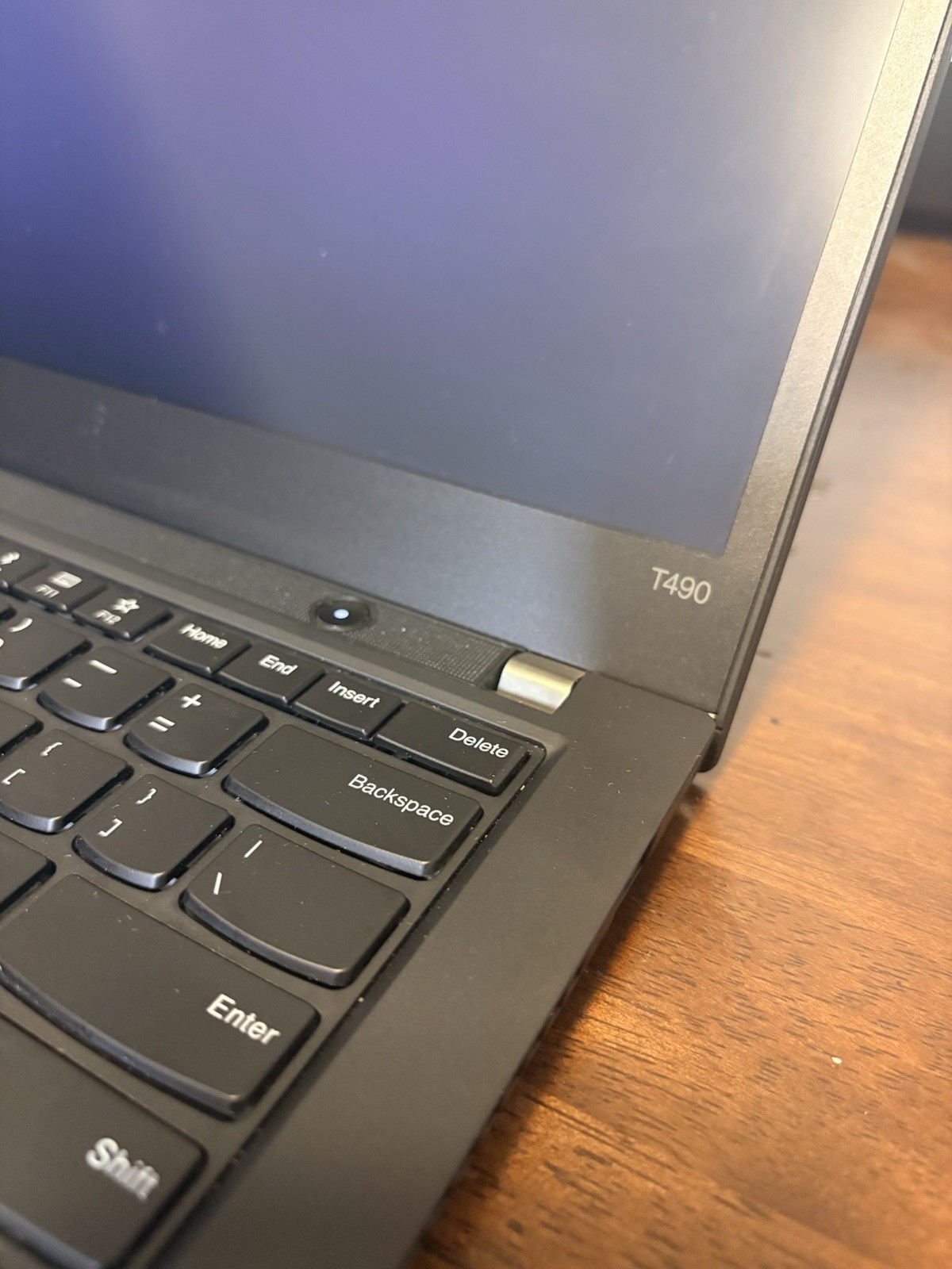 Lenovo ThinkPad T490 14.1″ i5-8265U 1.6Ghz 16GB Battery & Extras *NO SSD OR OS*