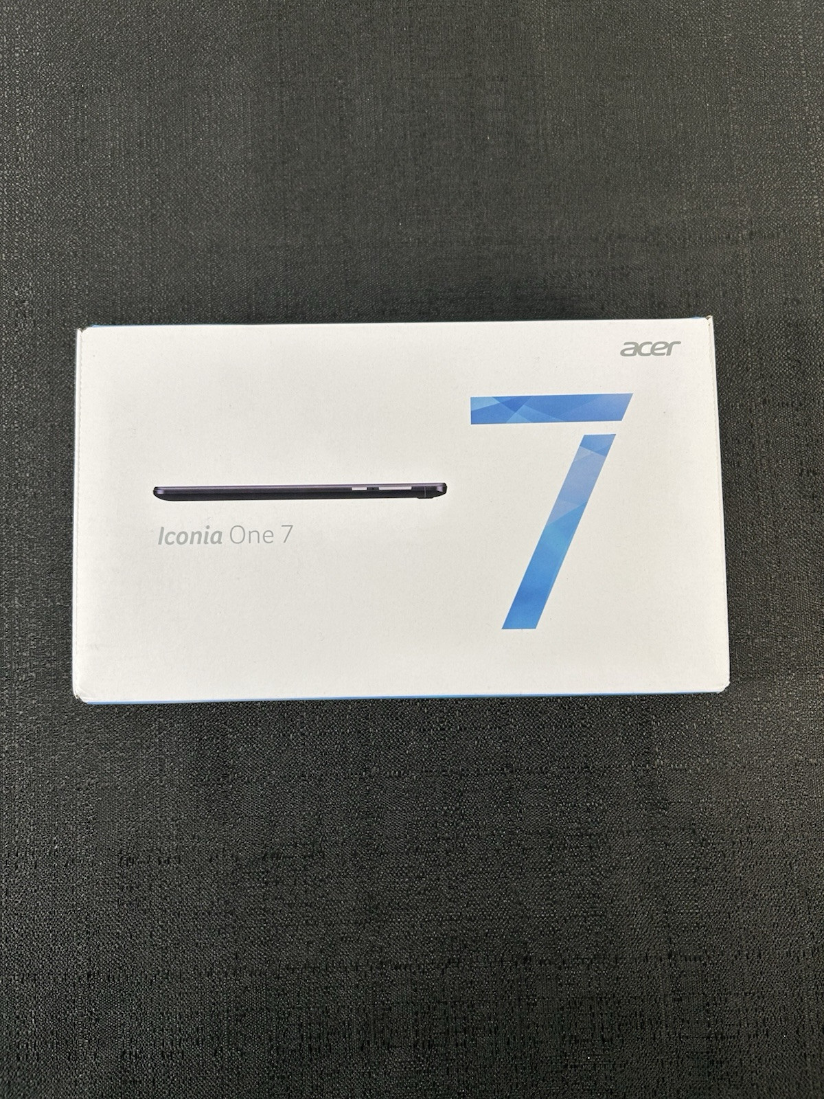 NEW Acer Iconia One 7 B1- 770 Tablet Open Box