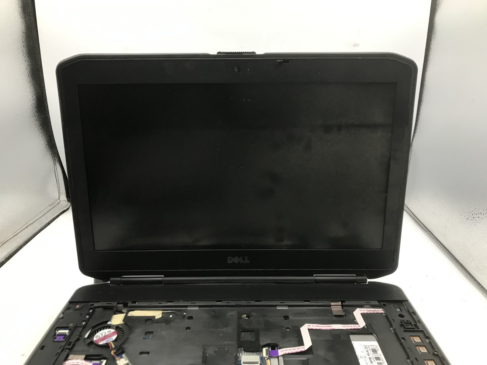 DELL LATITUDE E5430 – FOR PARTS/REPAIR – INTEL I5 3RD GEN – NO RAM – READ – BB !