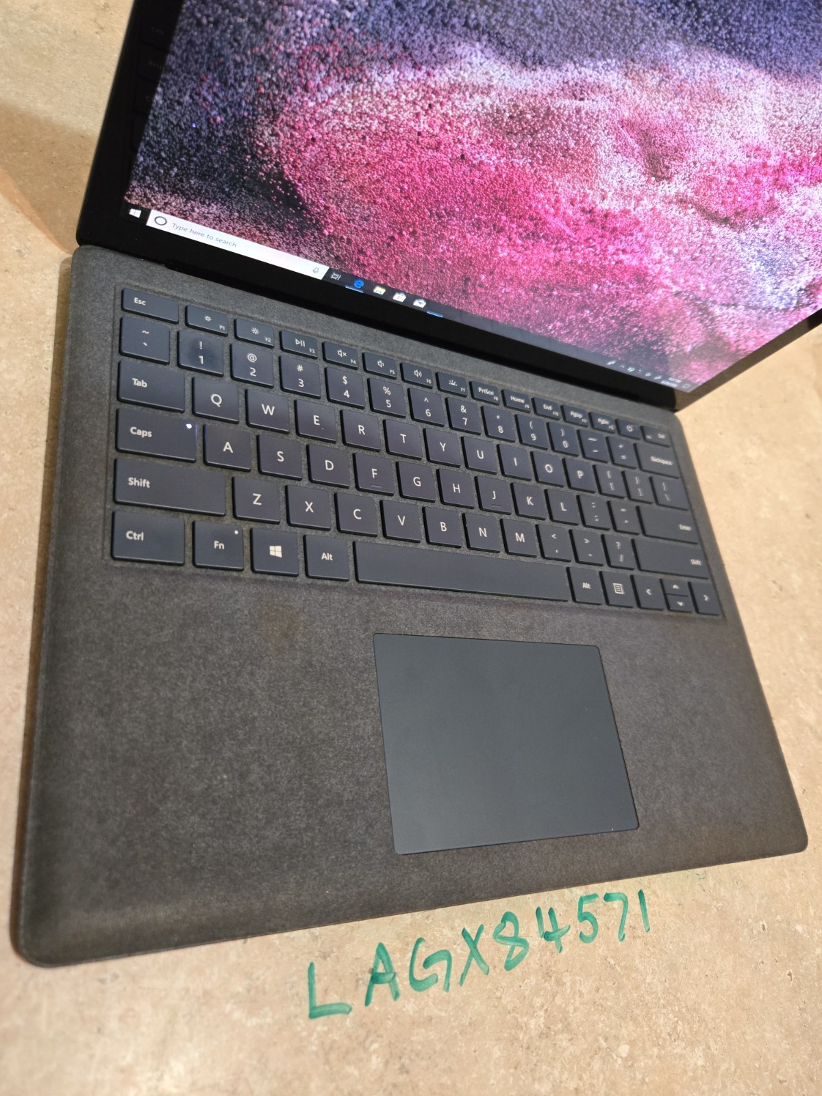 Microsoft Surface Laptop 2 -13.5″ Touch Screen-256GB SSD – intel i5 – Model 1769