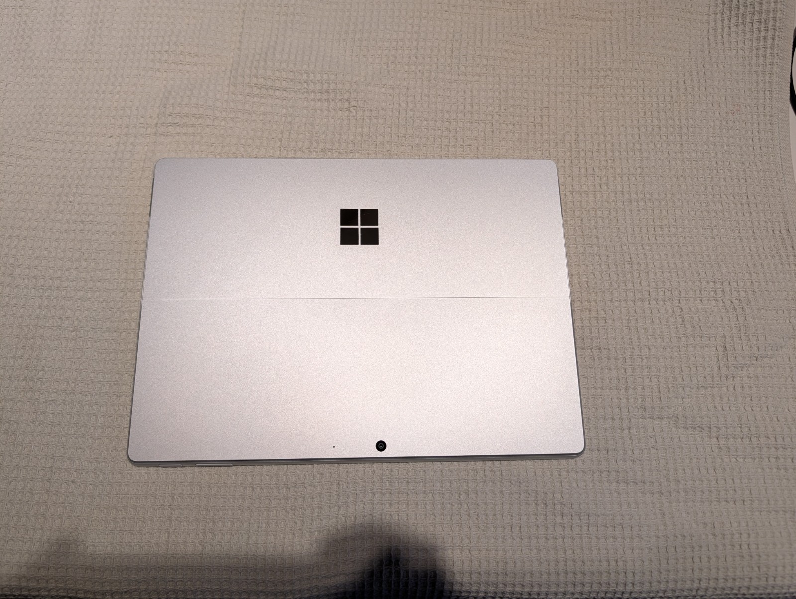 MS Surface Pro 11th Edition Snapdragon X Elite RAM 32GB SSD 1TB [SCREEN SCRATCH]