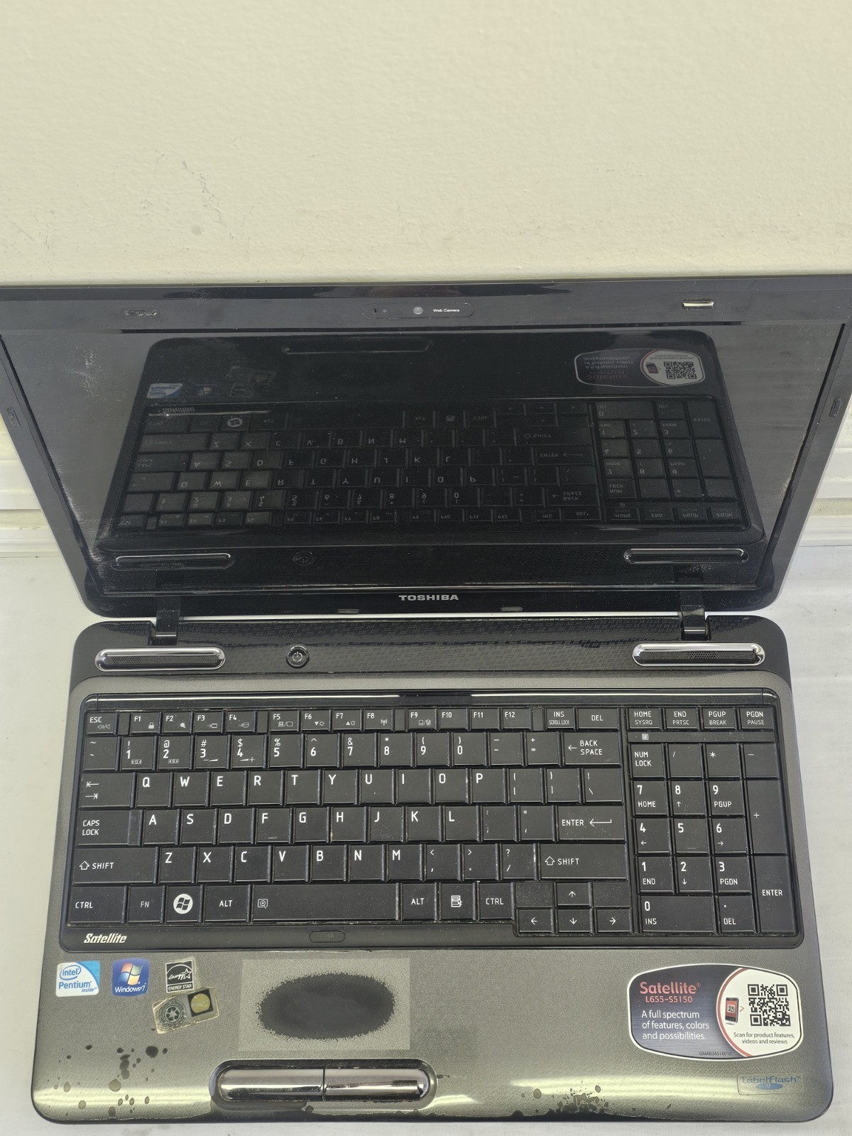Toshiba Satellite L655-S5150 Laptop – Intel Pentium P6200 – NO BATT NO OS READ
