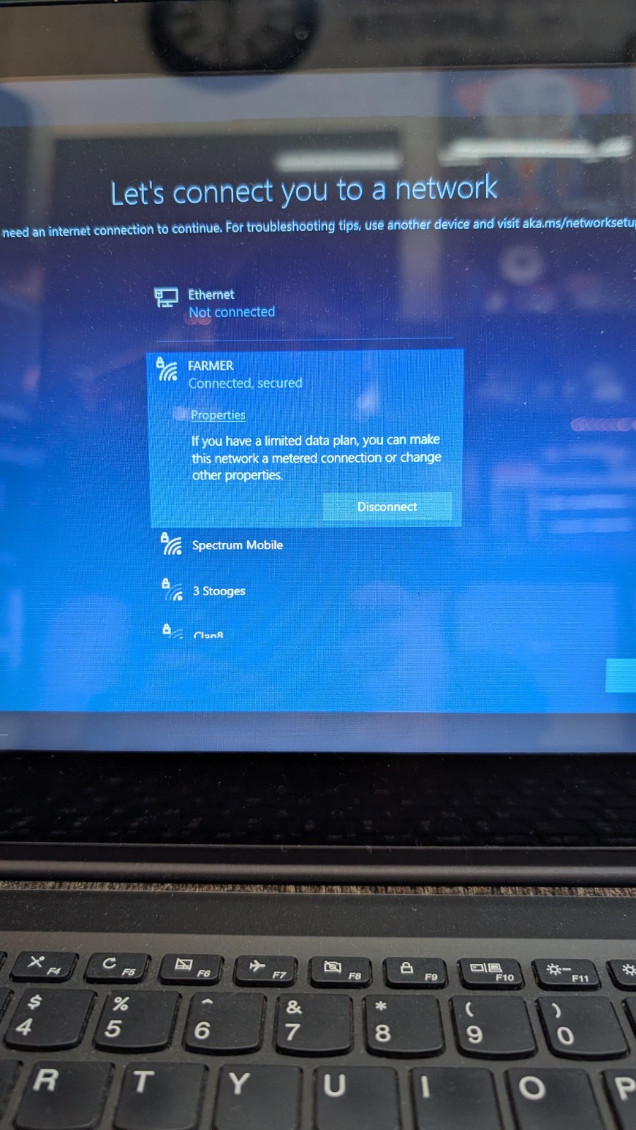 Lenovo IdeaPad Model Number R859j2e With Windows 10 Home 64-bit Touch Screen