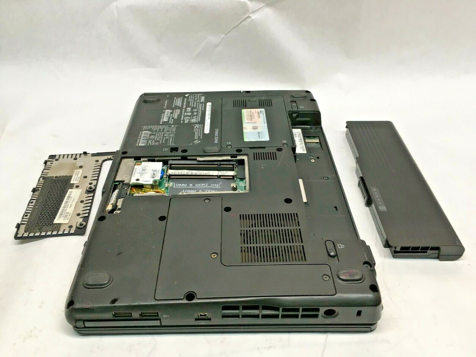 Dell Vostro 1400 14″ Laptop For Parts Boots Bad LCD Screen NO HDD/RAM/Charger JR