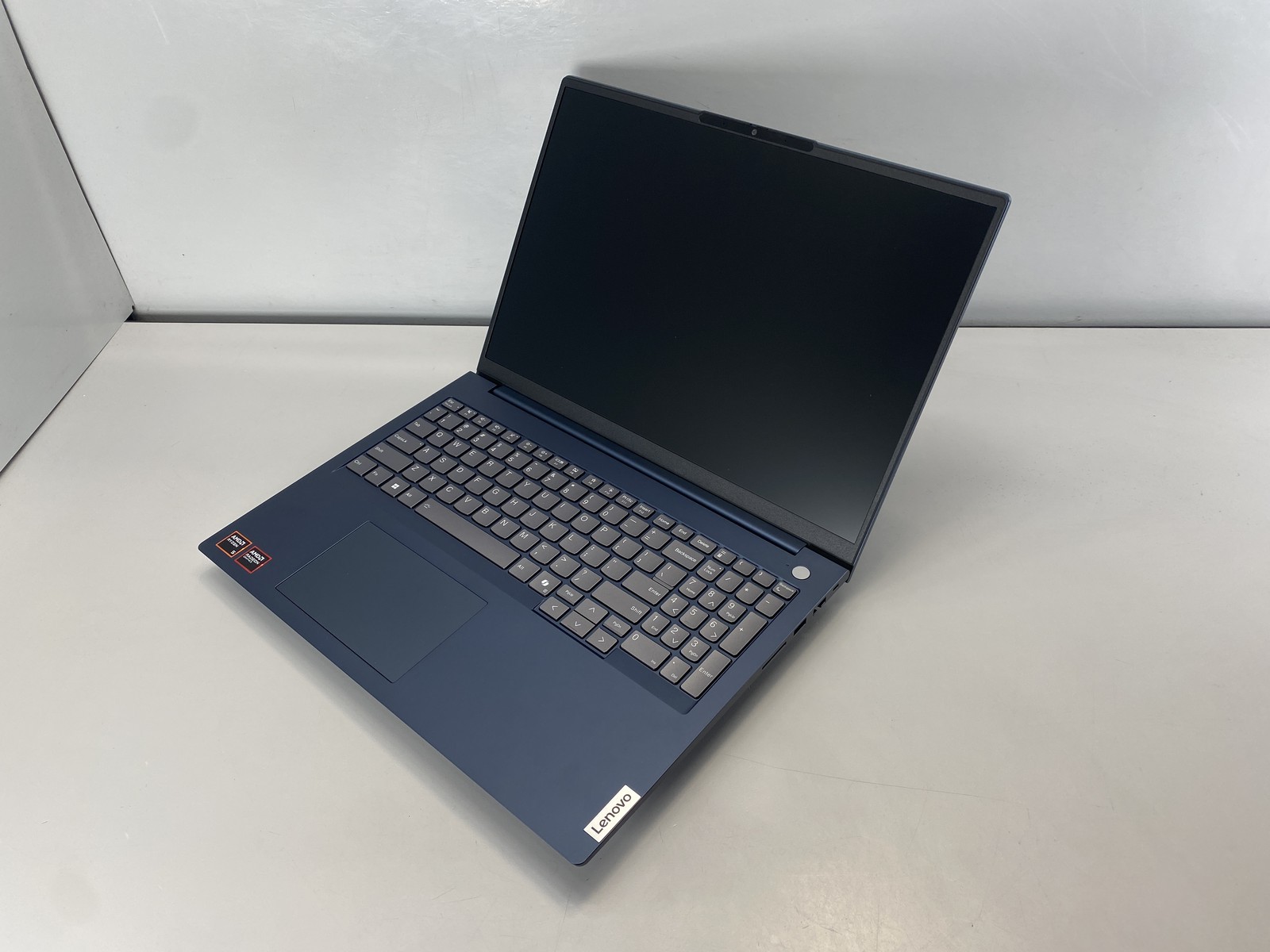 Lenovo Laptop ThinkBook 16 G7 16″ AMD Ryzen 5 150 512GB- Cosmic Blue