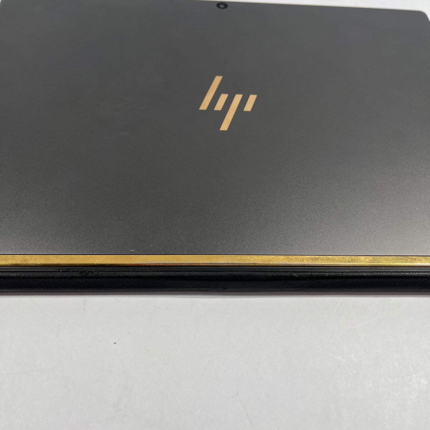 HP Spectre x2 Detachable 12-c0XX 8GB RAM 400GB