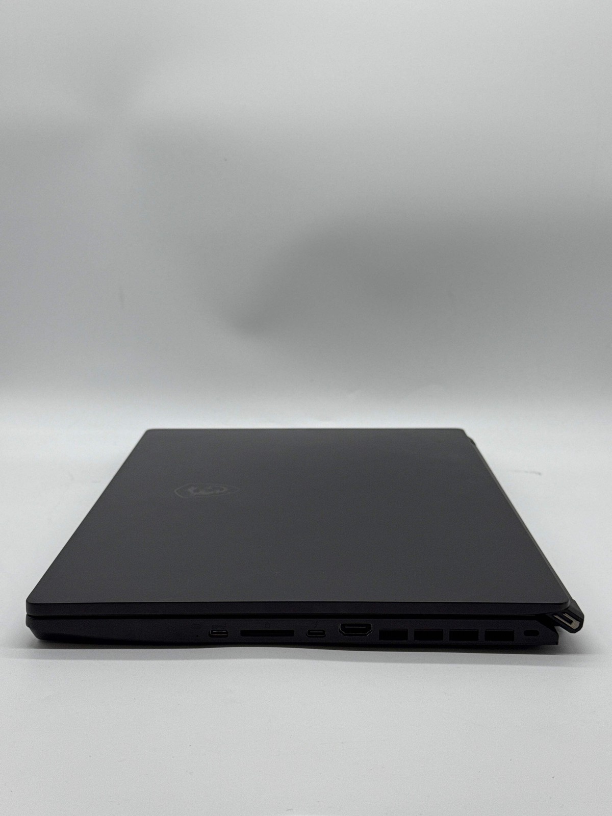 MSI GS76 Stealth 1TB 32GB Gaming Laptop 16″ Core i9 RTX 3070 Black Used w/ Charg