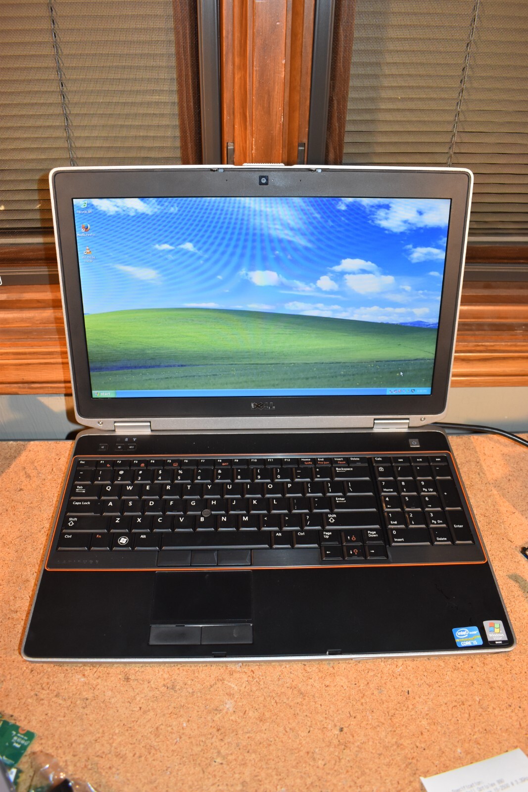 Dell Latitude E6520 Intel Core i5-2520M 4GB RAM 500GB HDD Windows XP Pro 32-bit