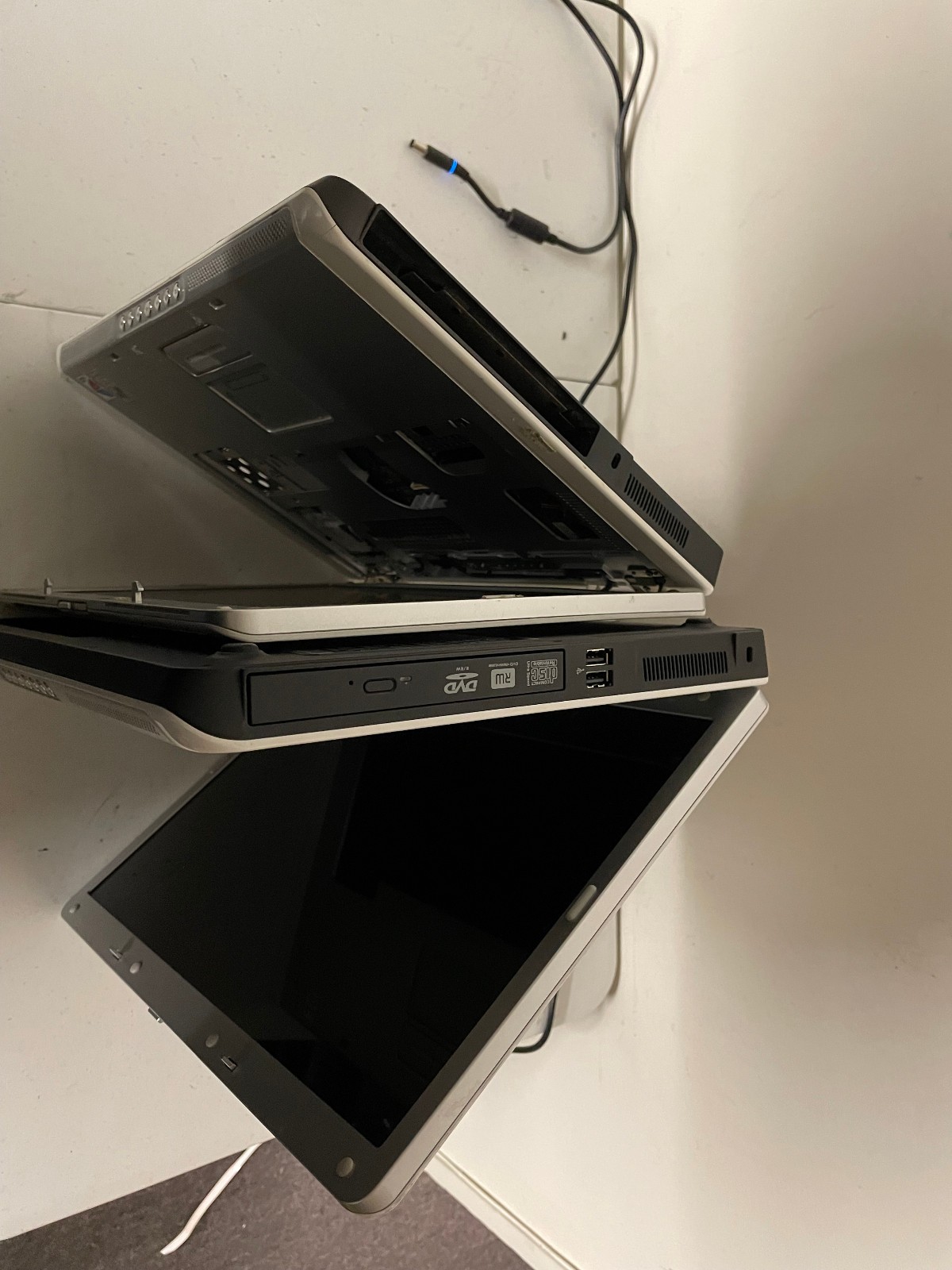Dell Inspiron E1705 + 6000/E1505 Laptop Untested No Charger For Parts As‑Is