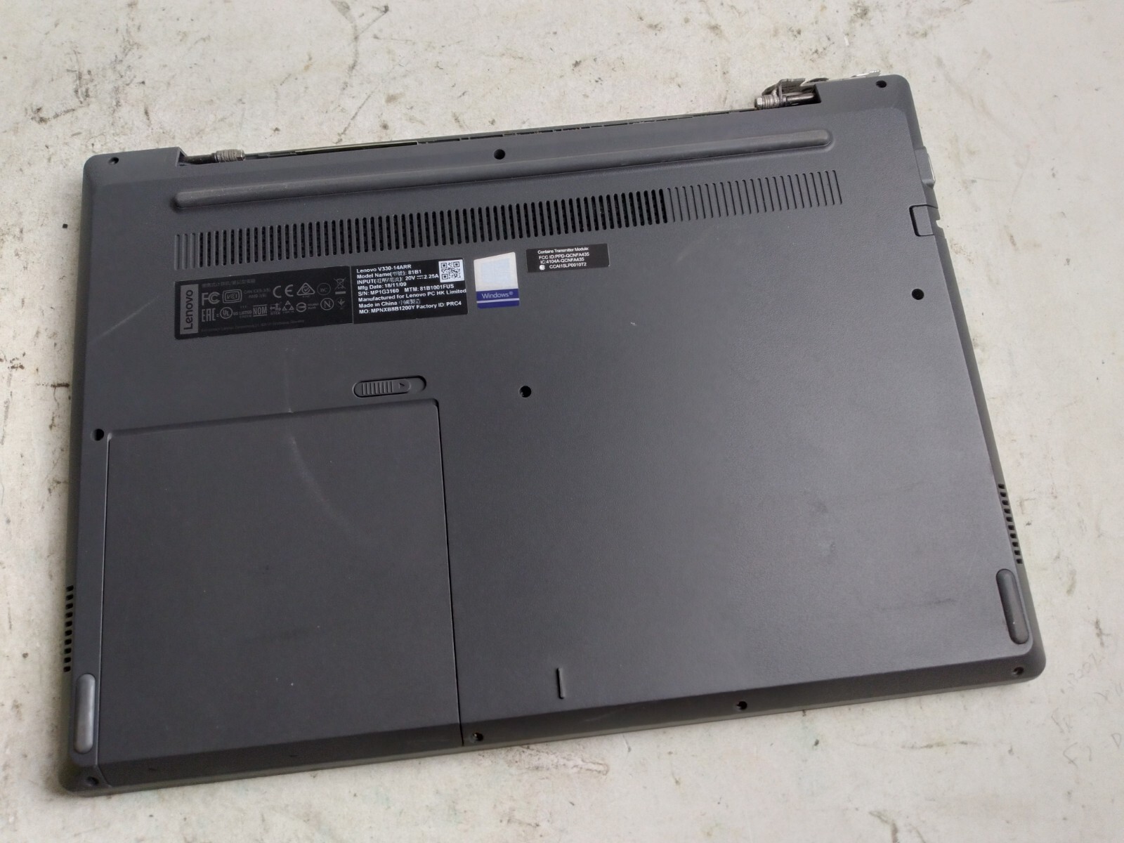 Lenovo ThinkPad V330-14ARR w/AMD Ryzen 3 2200U, 4GB RAM, 14″ Laptop for Parts