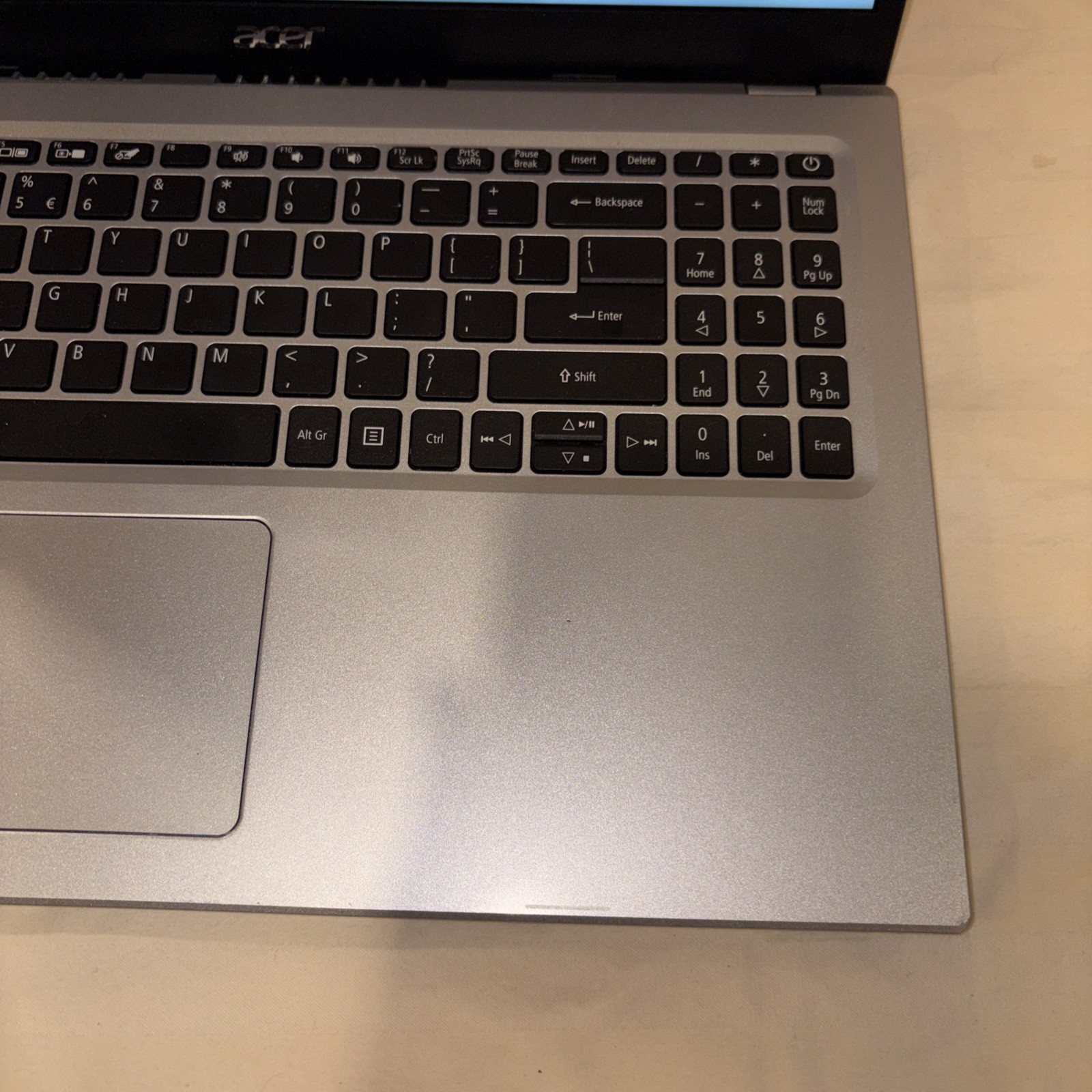 Acer Aspire 5 A515-56 i3-1115G4 3.0GHz 4GB RAM 128GB SSD