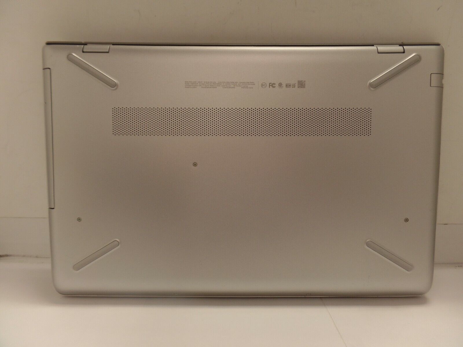 HP Pavilion 15.6? 15-CC020nr Touch FHD 1920×1080 2.7GHz i7-7500U 12GB 1TB SSD